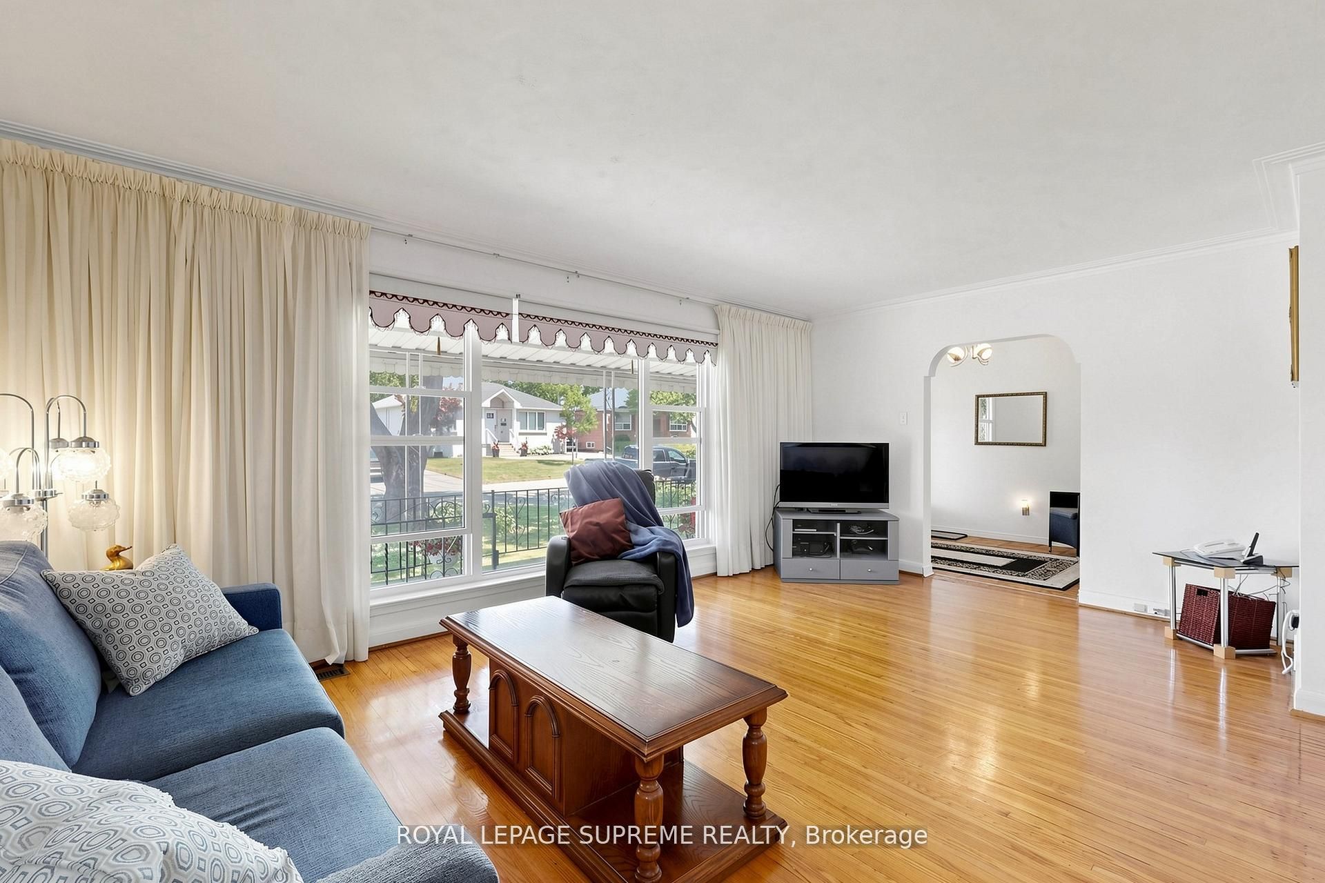 243 Epsom Downs Drive Property Photo 7