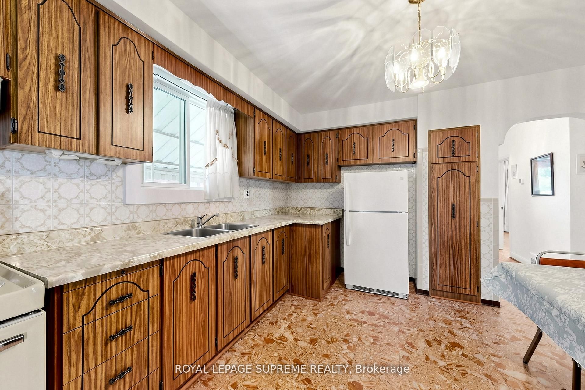 243 Epsom Downs Drive Property Photo 14