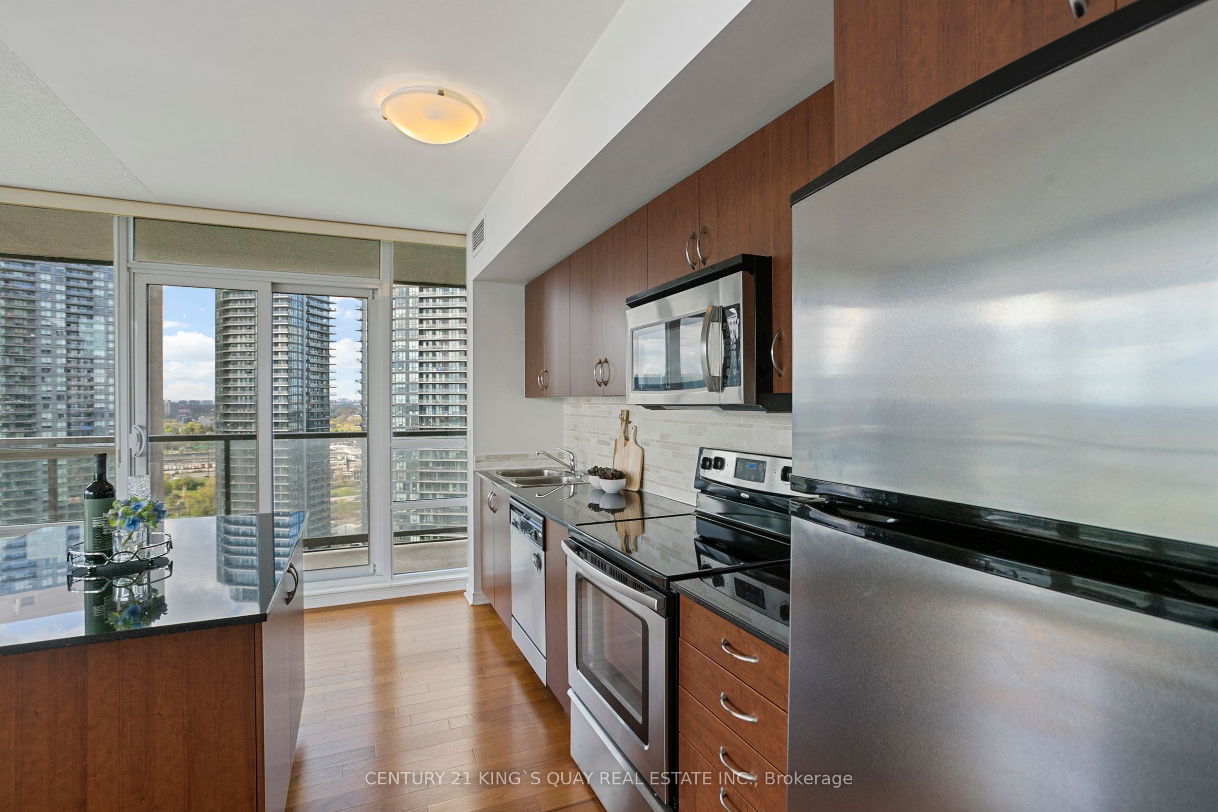 2240 Lake Shore Boulevard W 2904 Property Photo 11