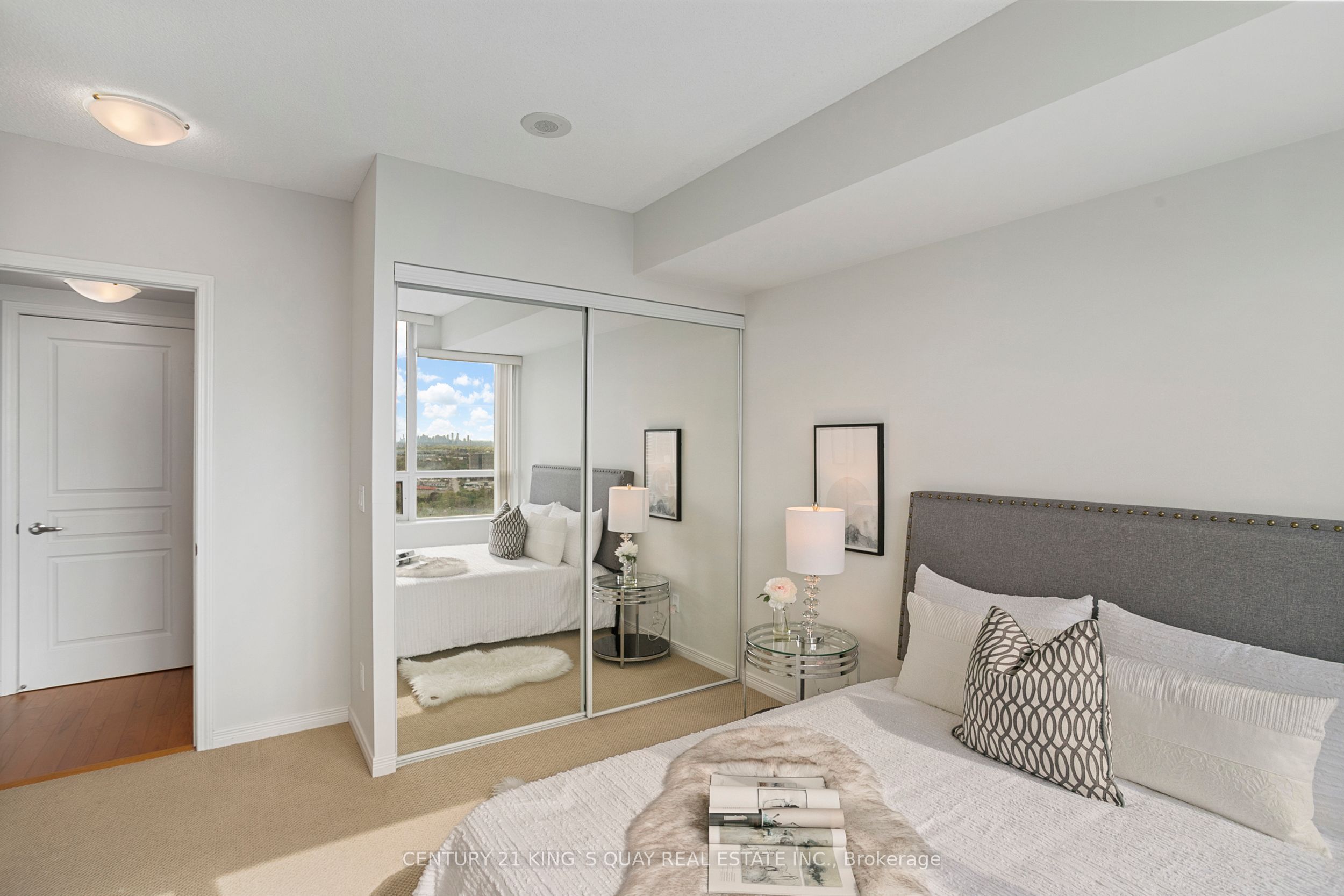2240 Lake Shore Boulevard W 2904 Property Photo 16