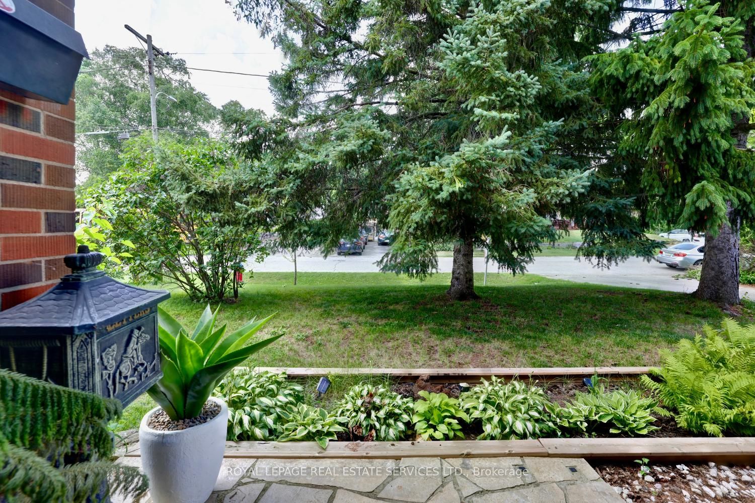 1028 Cedar Avenue Property Photo 3