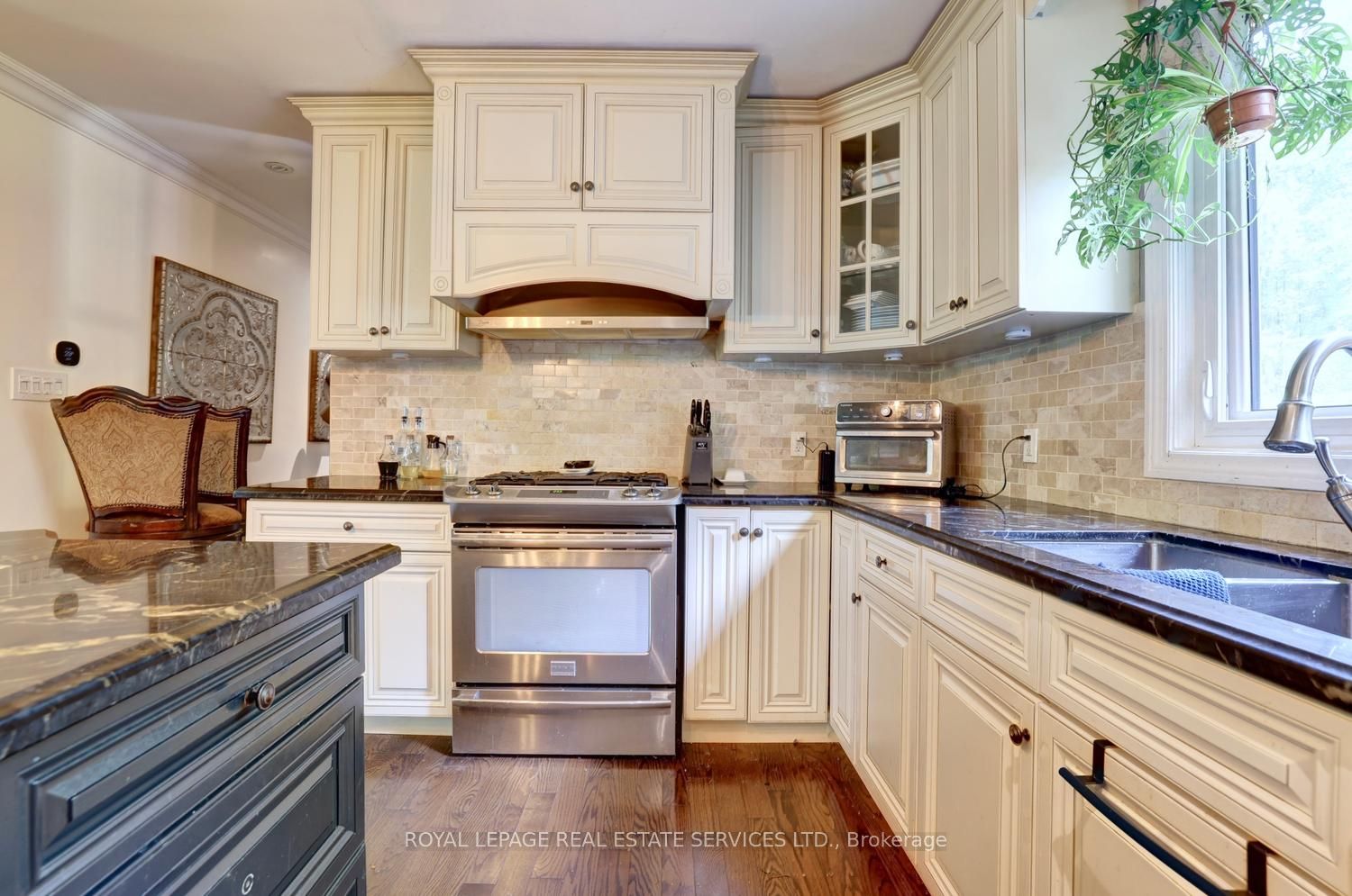 1028 Cedar Avenue Property Photo 16