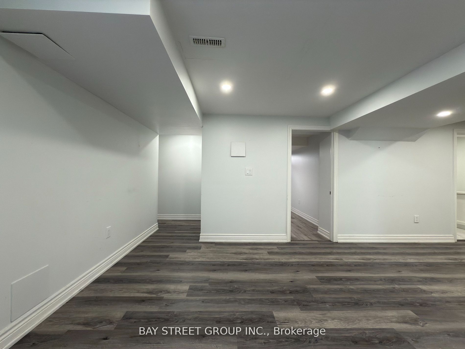 82 Exbury Road Basement Property Photo 5