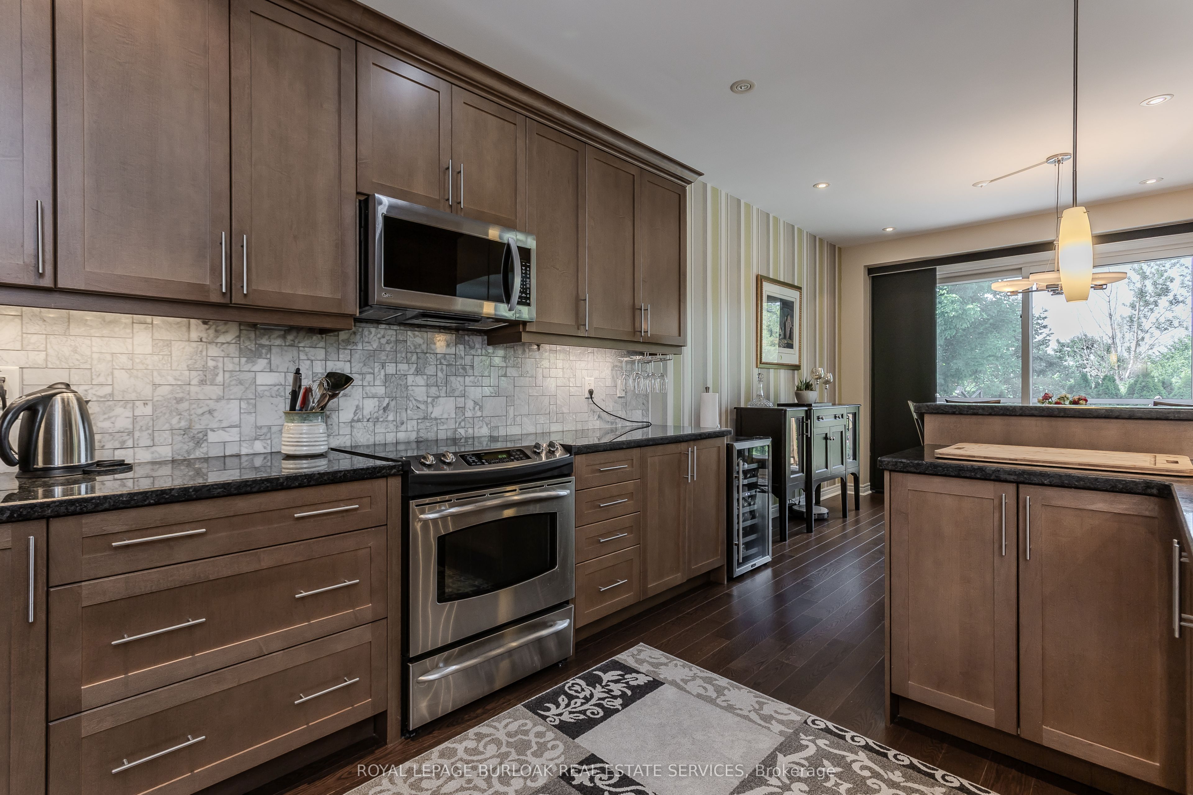 2330 Valleyridge Drive Property Photo 11