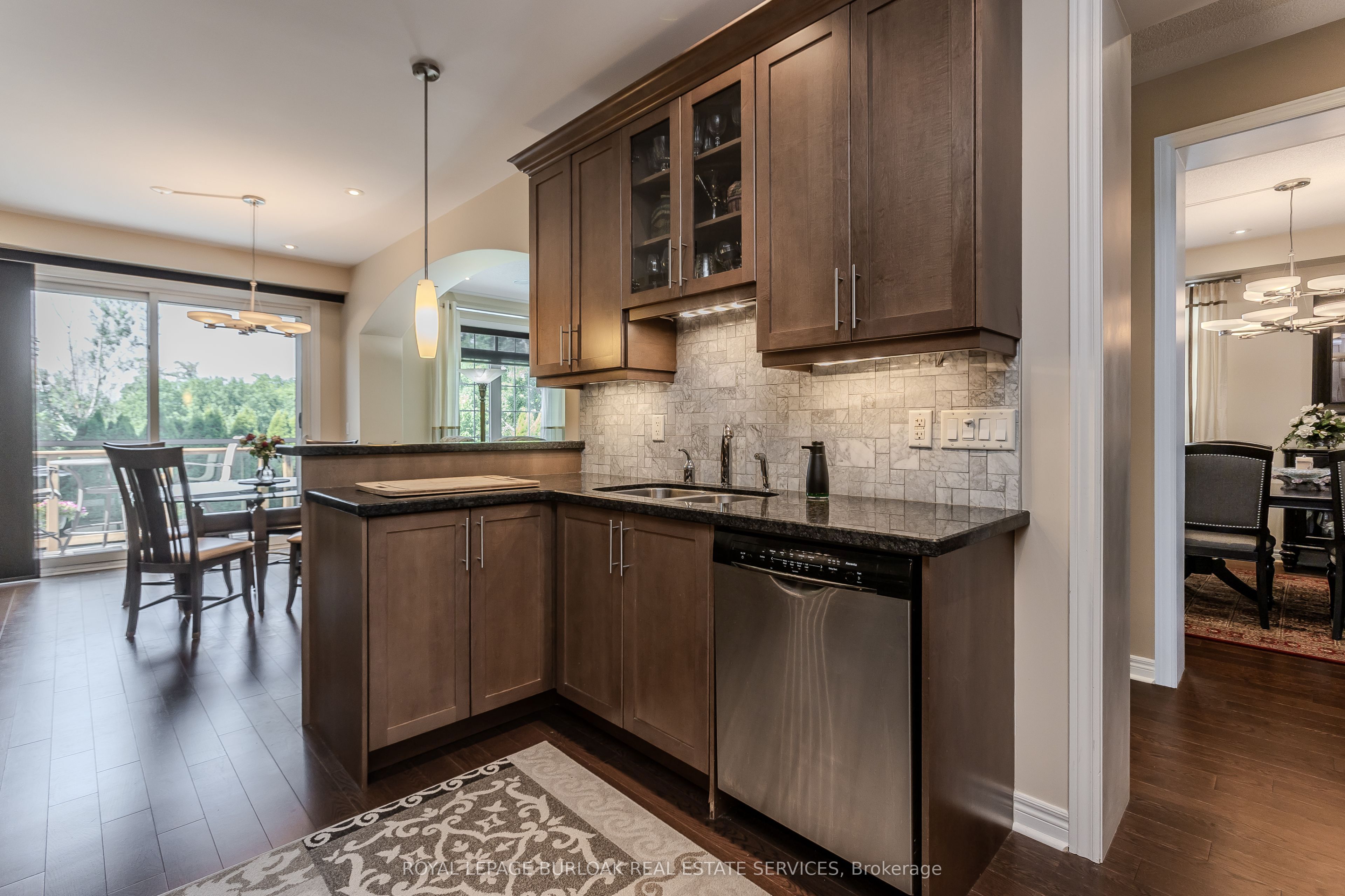2330 Valleyridge Drive Property Photo 12