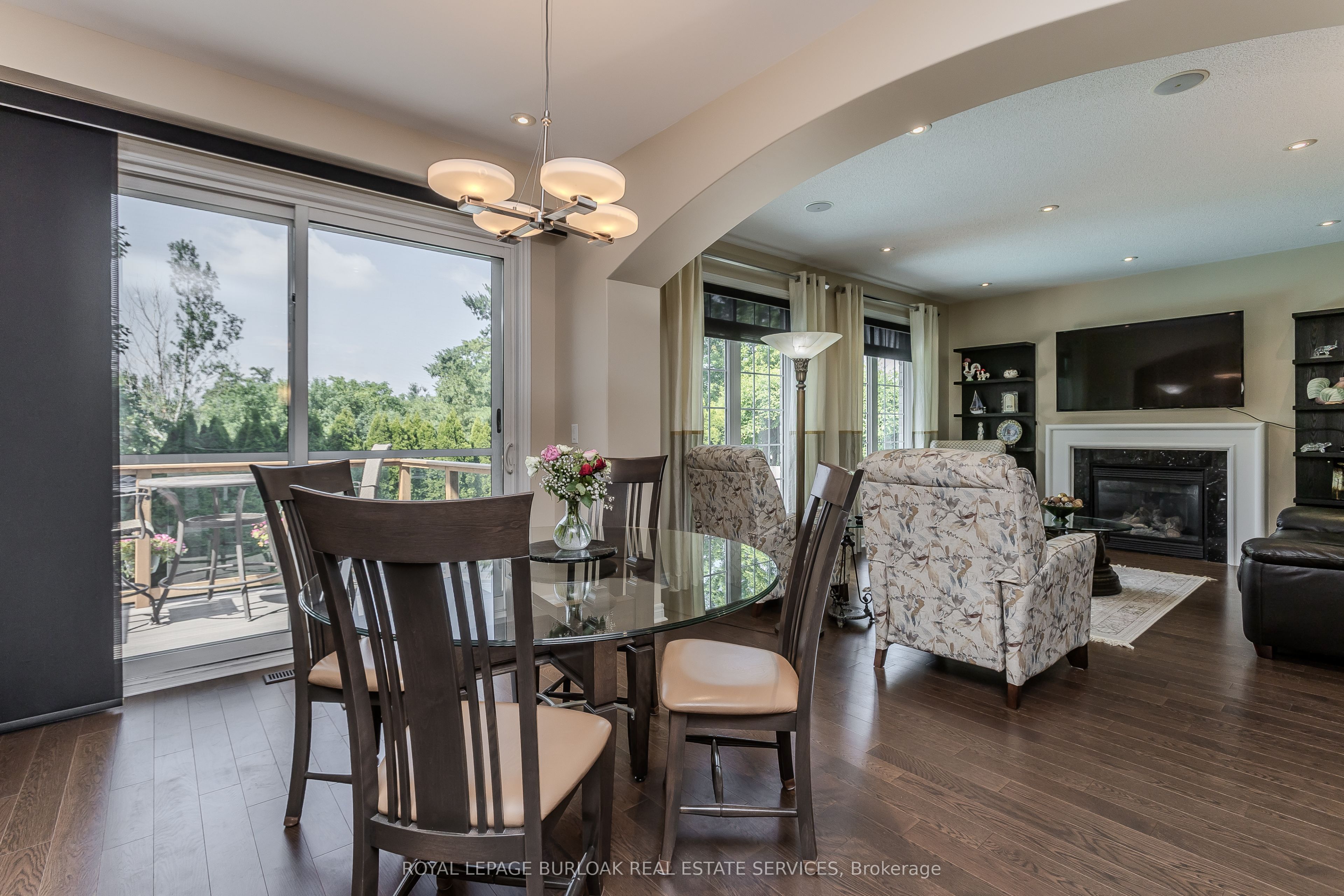 2330 Valleyridge Drive Property Photo 14