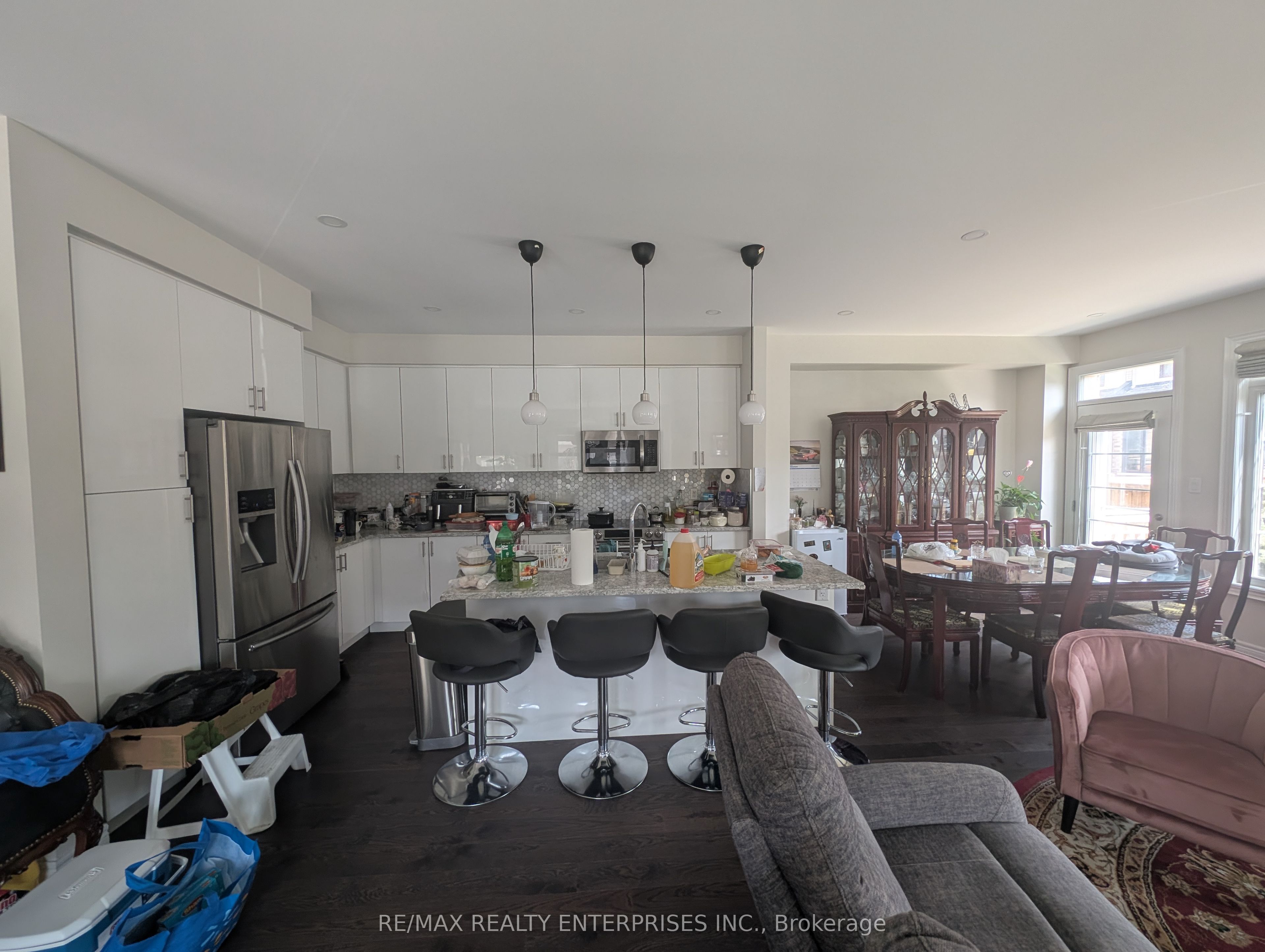 1155 Hamman Way Property Photo 3