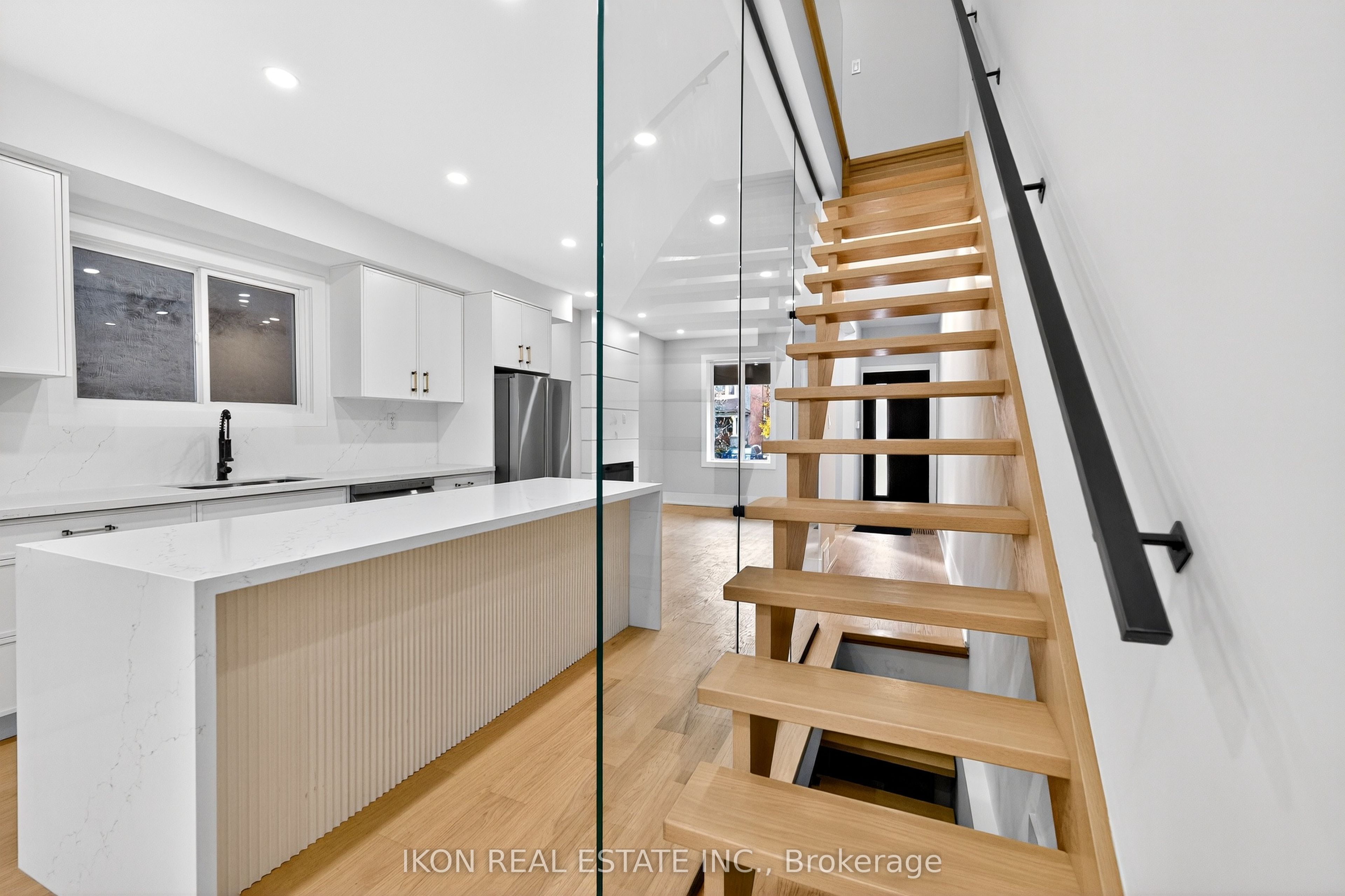 475 Delaware Avenue Property Photo 14