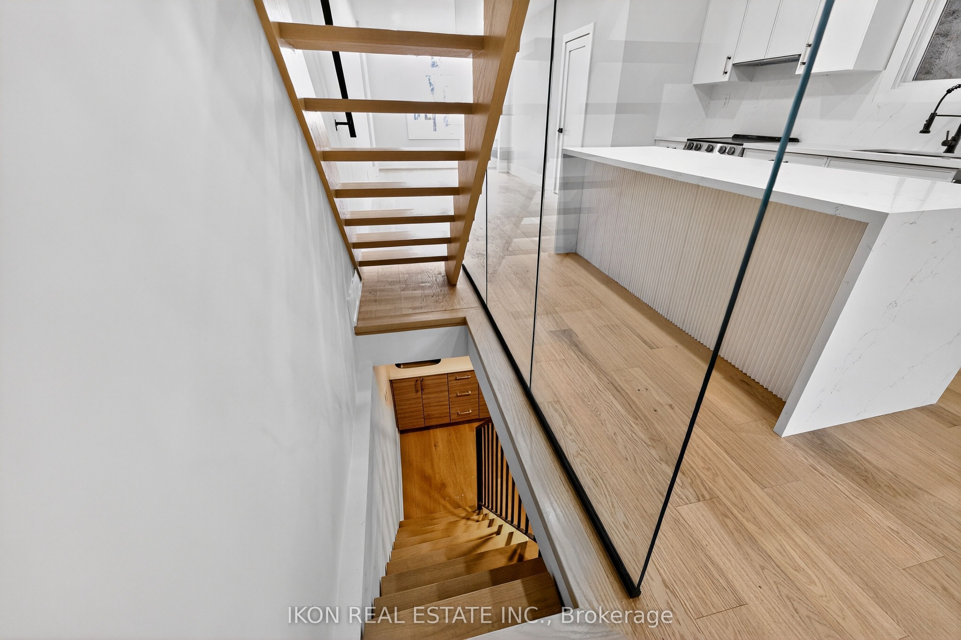 475 Delaware Avenue Property Photo 22