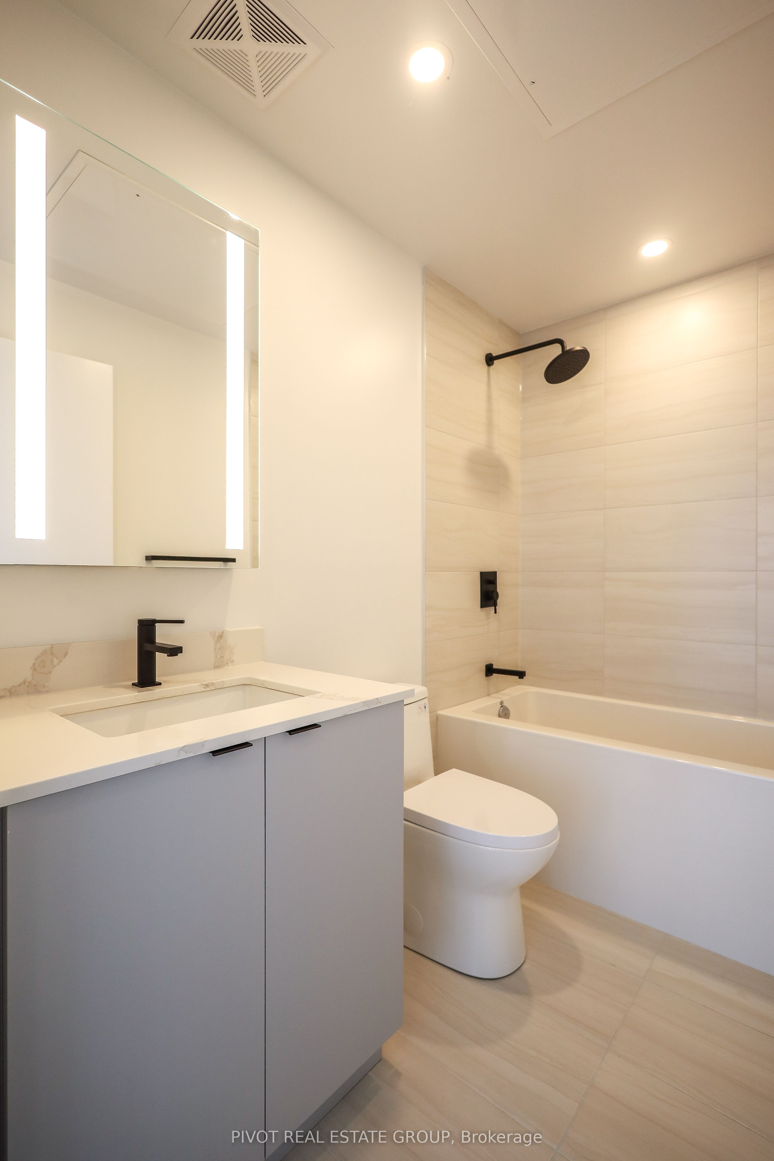 285 Dufferin Street 1508 Property Photo 13