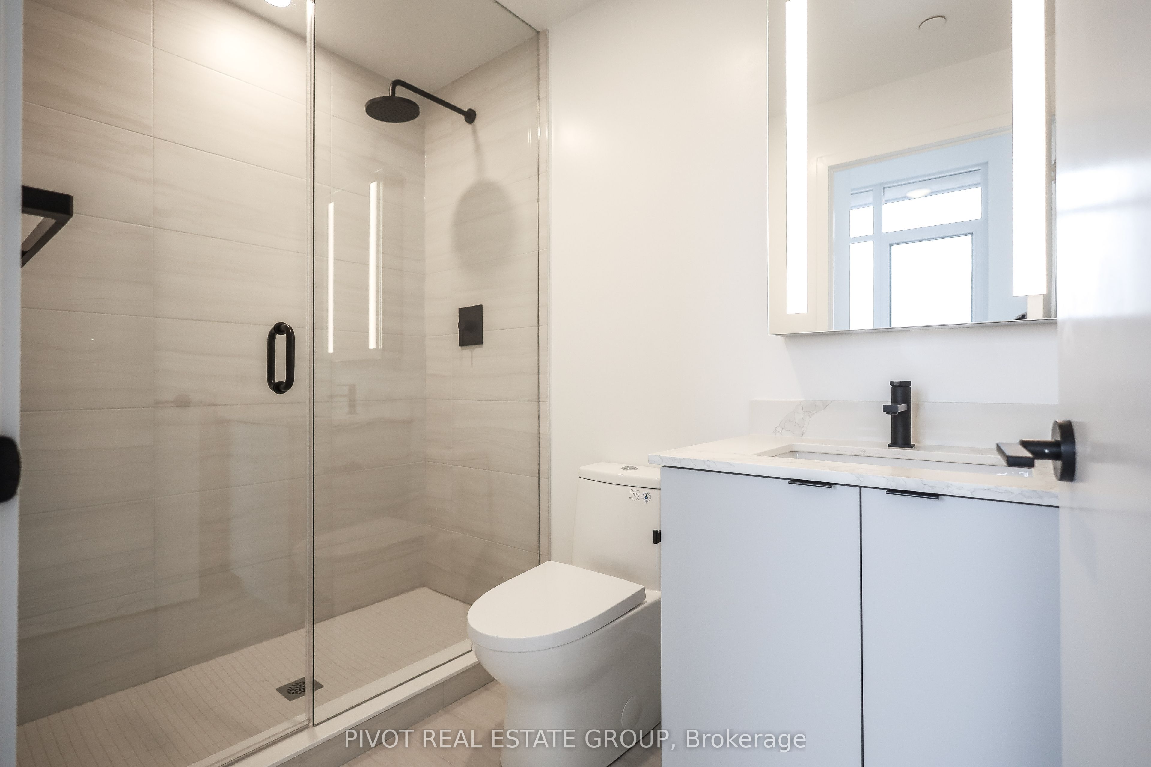 285 Dufferin Street 715 Property Photo 8
