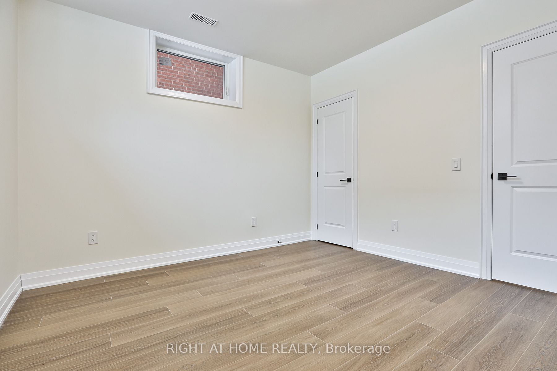 39 Fifteenth Street 2 Property Photo 8
