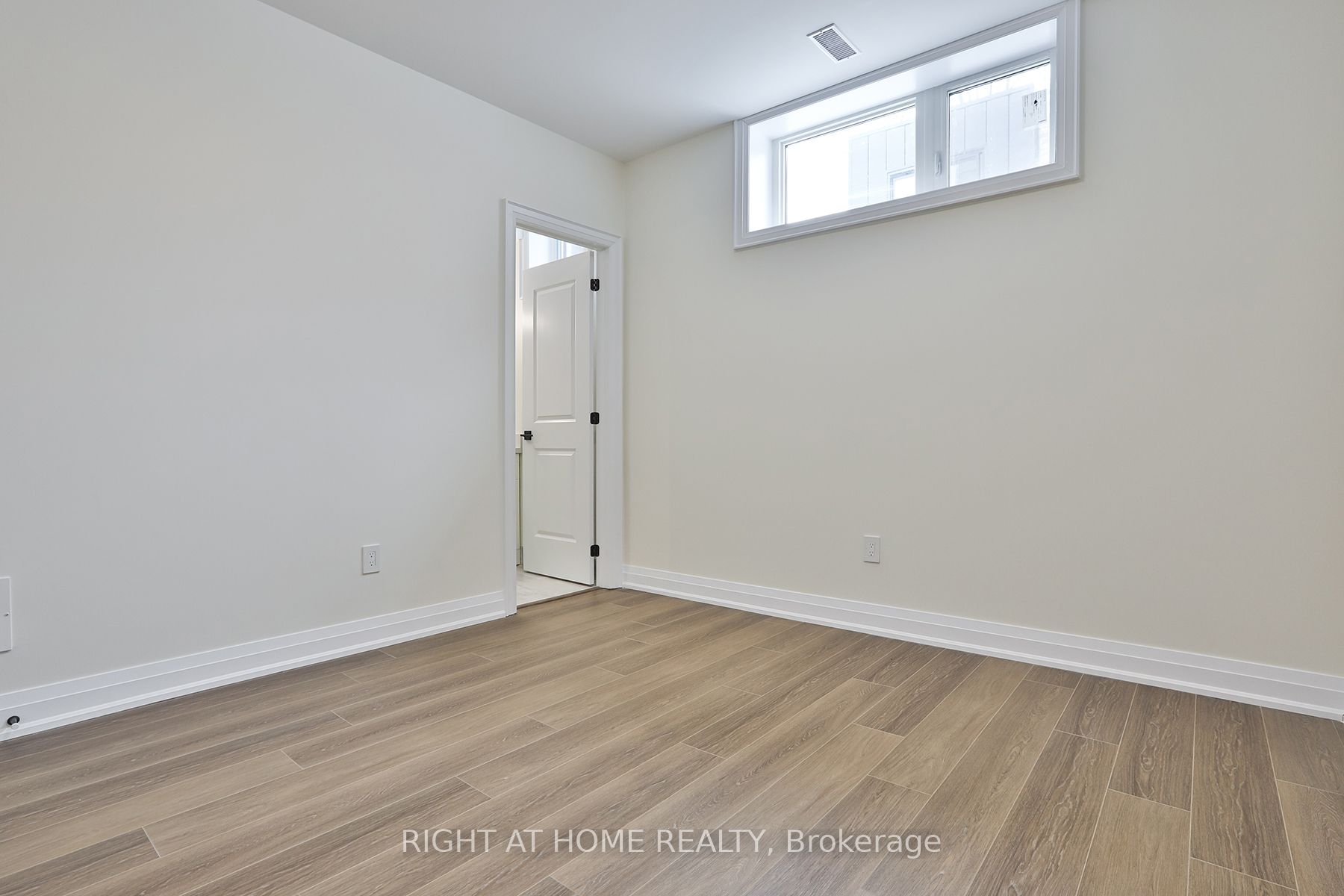 39 Fifteenth Street 2 Property Photo 9