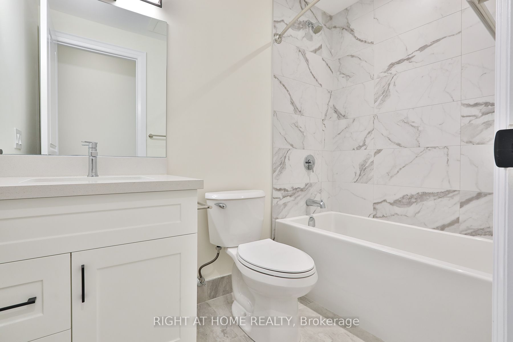 39 Fifteenth Street 2 Property Photo 13