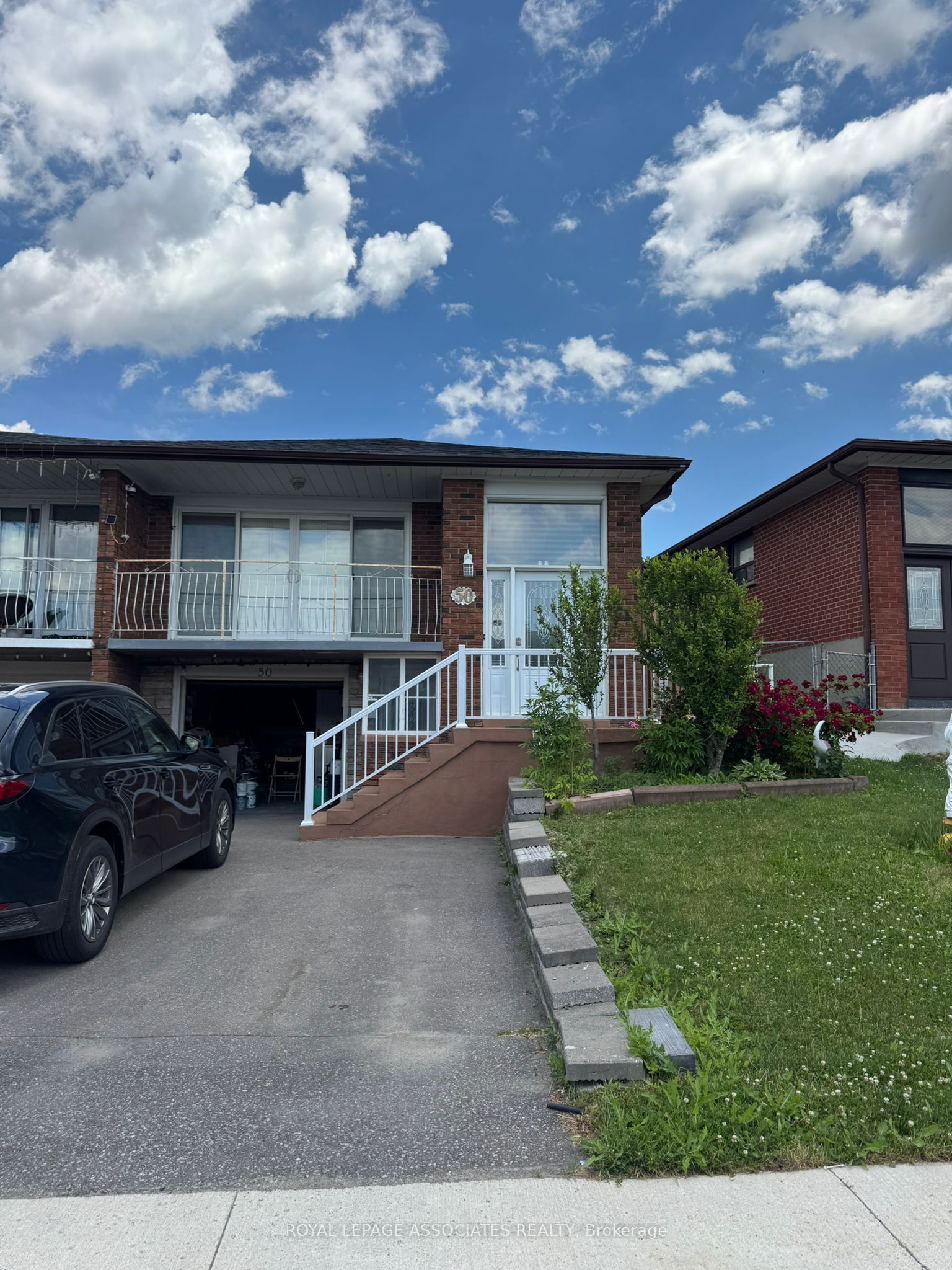 50 Blossom Crescent Main Property Photo 1