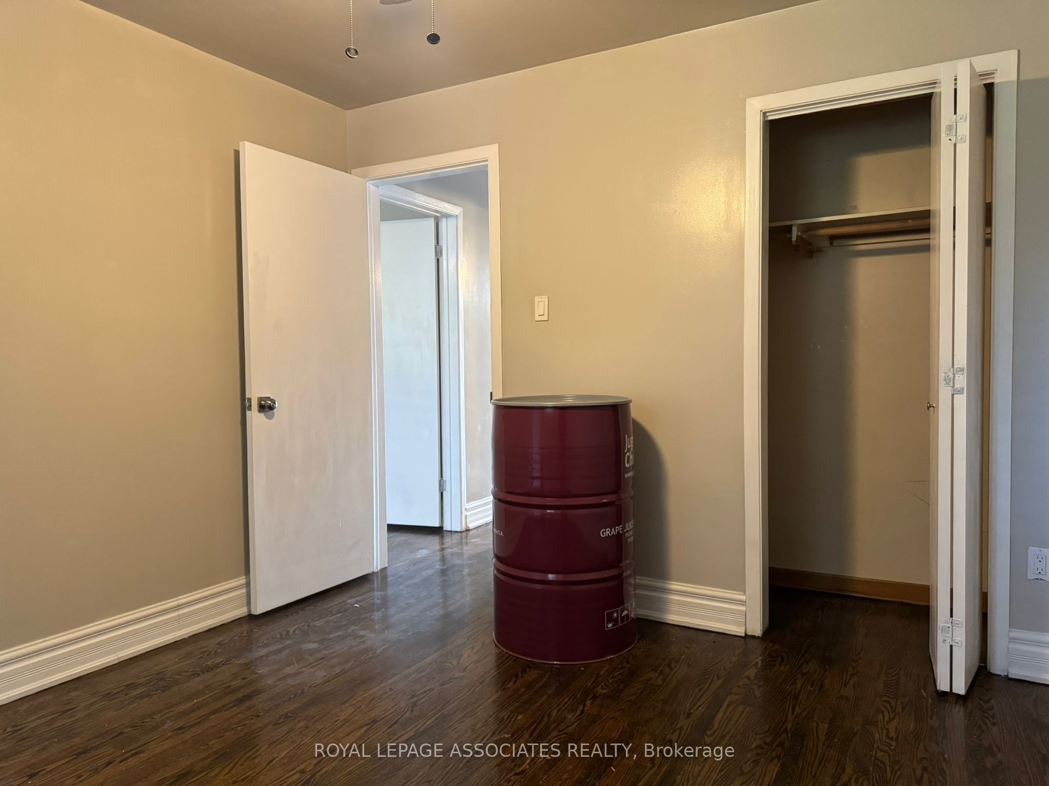 50 Blossom Crescent Main Property Photo 4