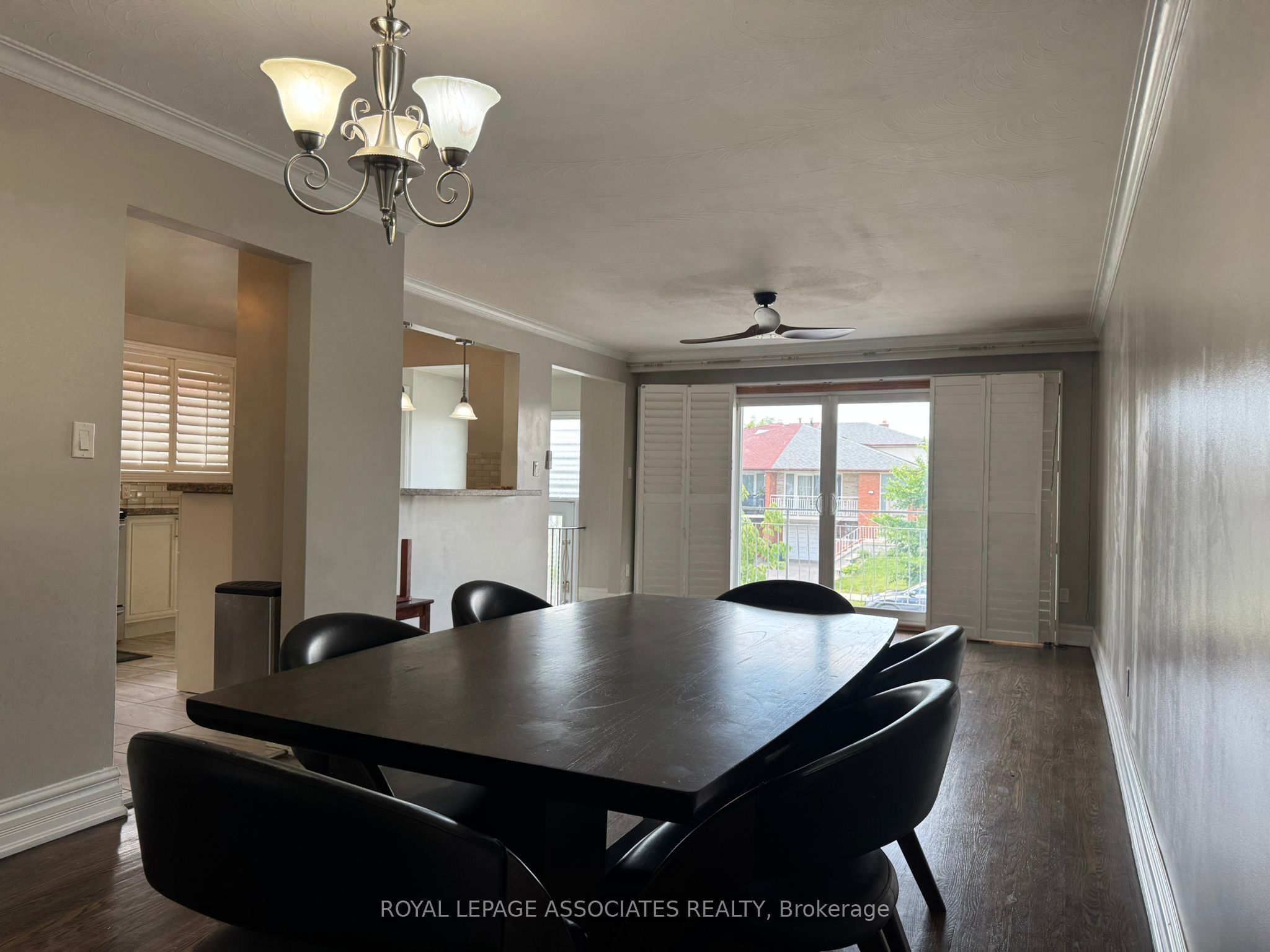 50 Blossom Crescent Main Property Photo 5