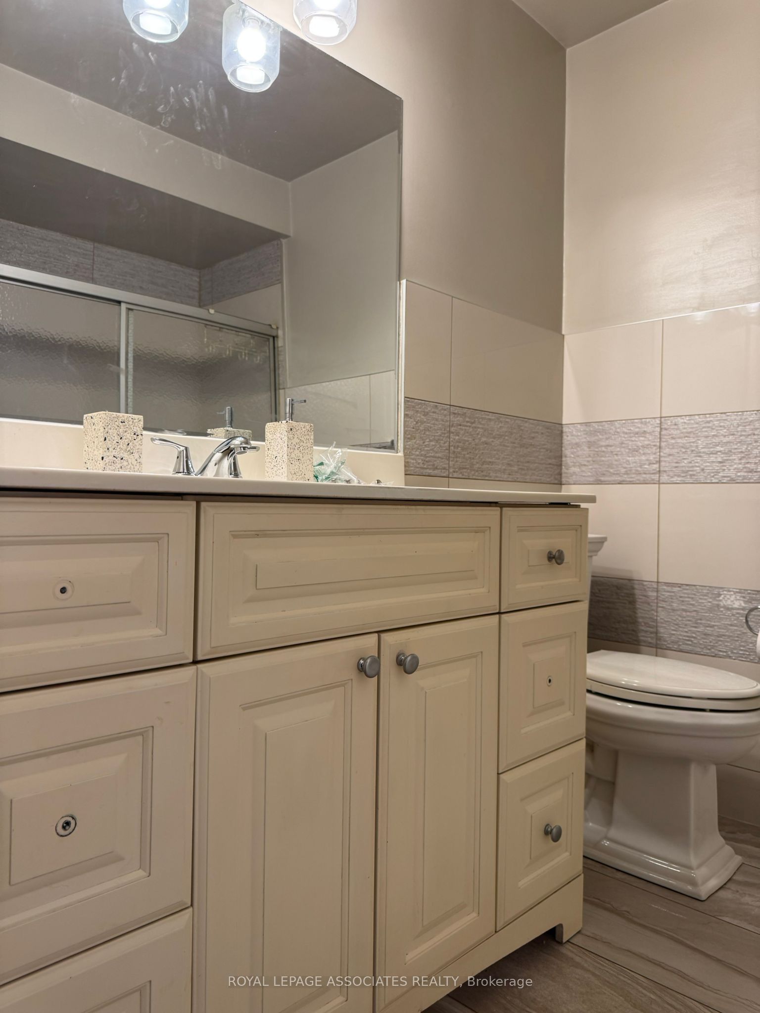 50 Blossom Crescent Main Property Photo 15