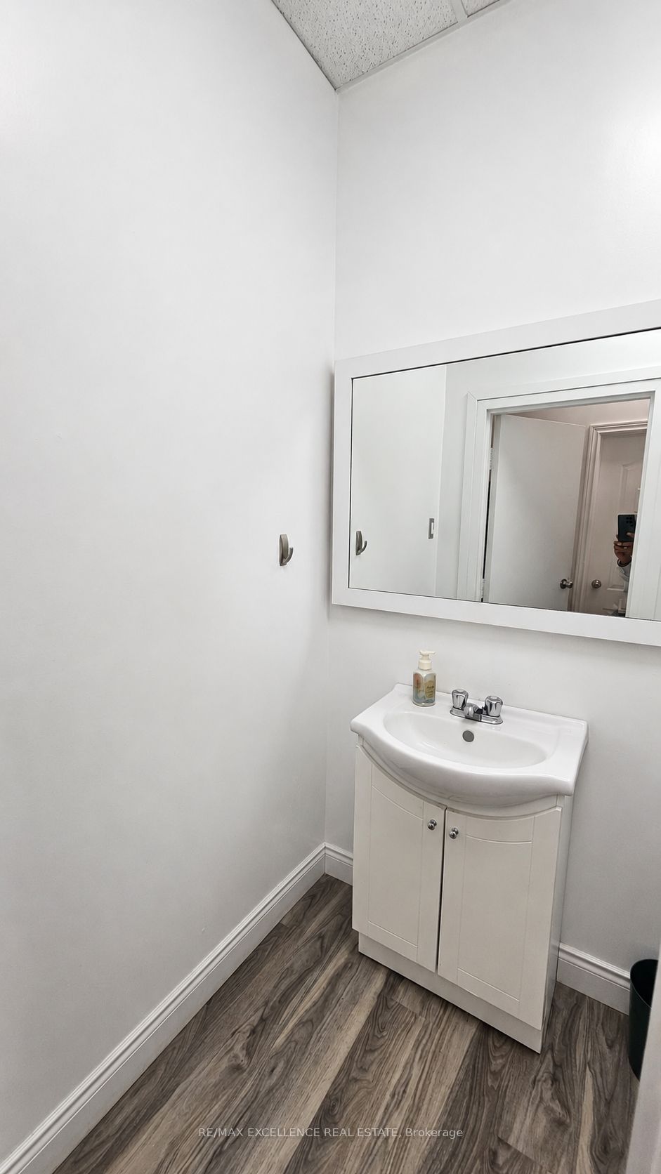 7040 Torbram Road 8 Property Photo 7