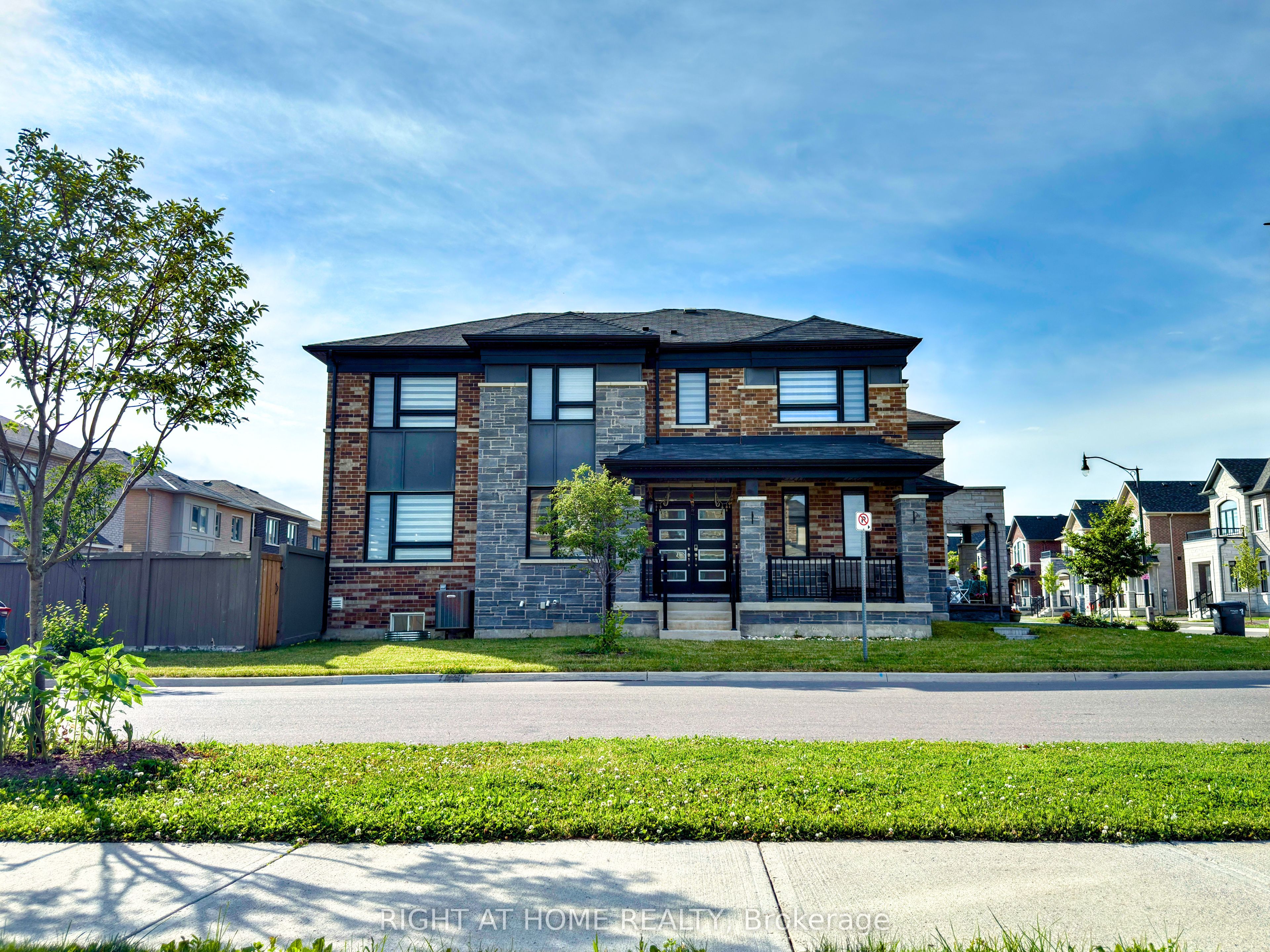 30 Boothill Drive Property Photo 1