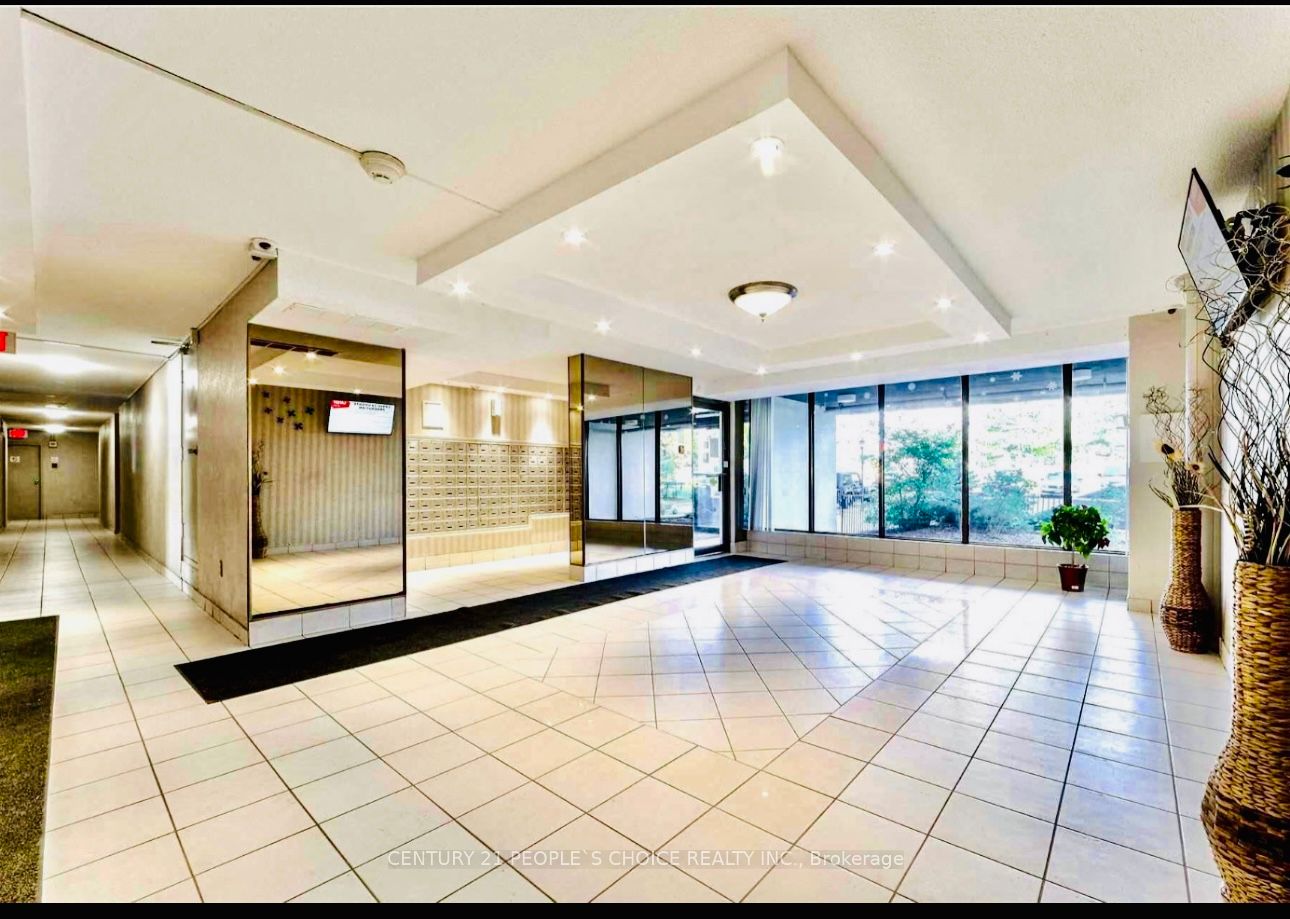 21 Knightsbridge Road 1205 Property Photo 2
