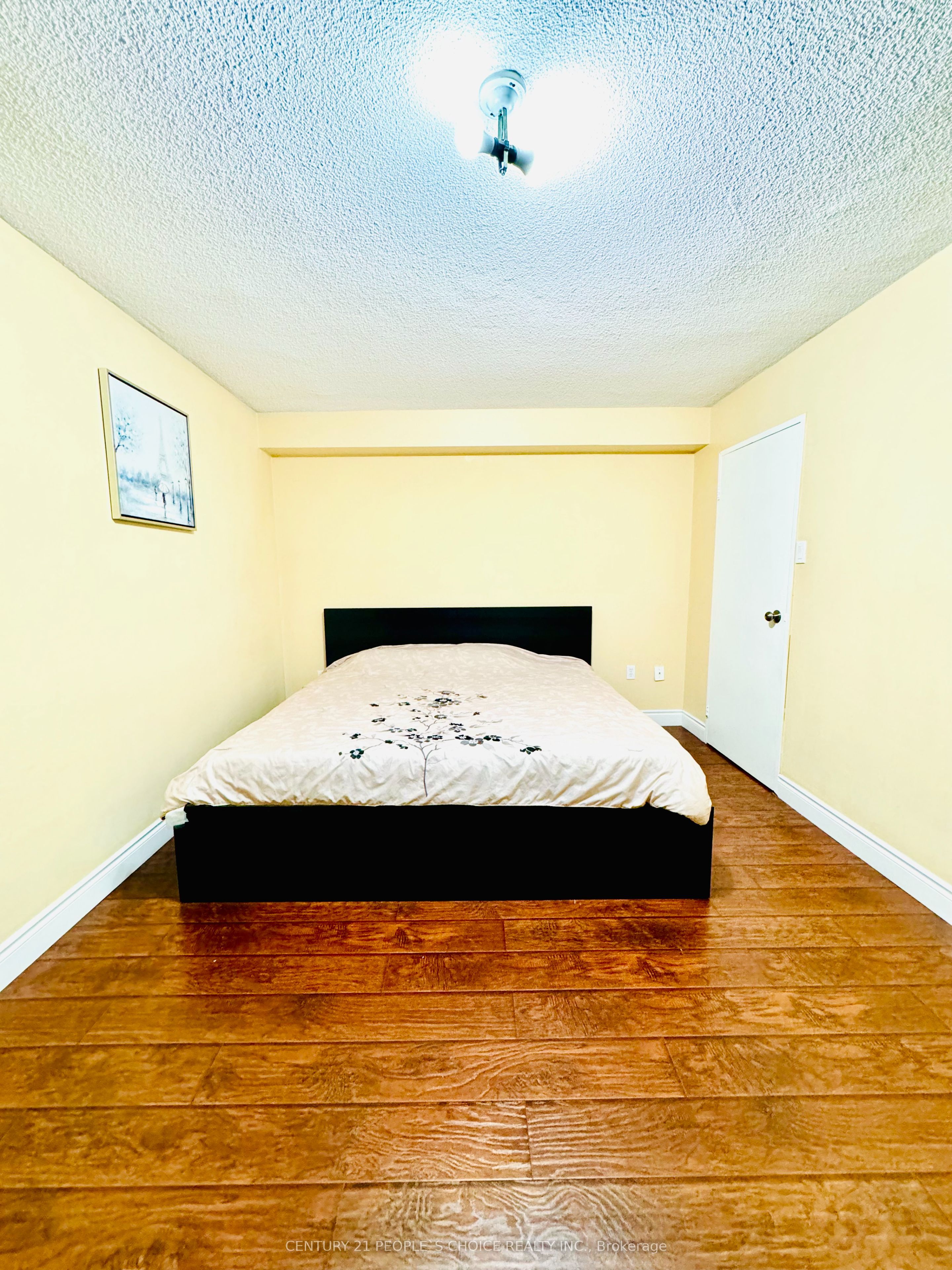 21 Knightsbridge Road 1205 Property Photo 9