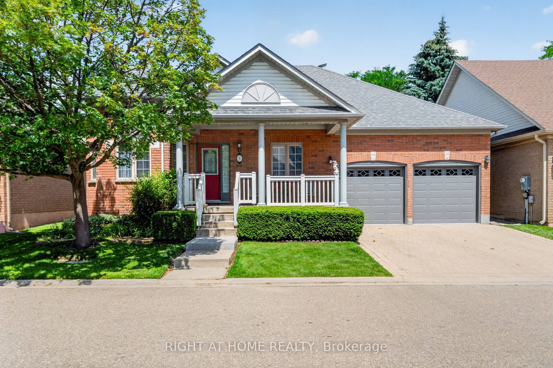 5 Orchard Park Gate Property Photo 1