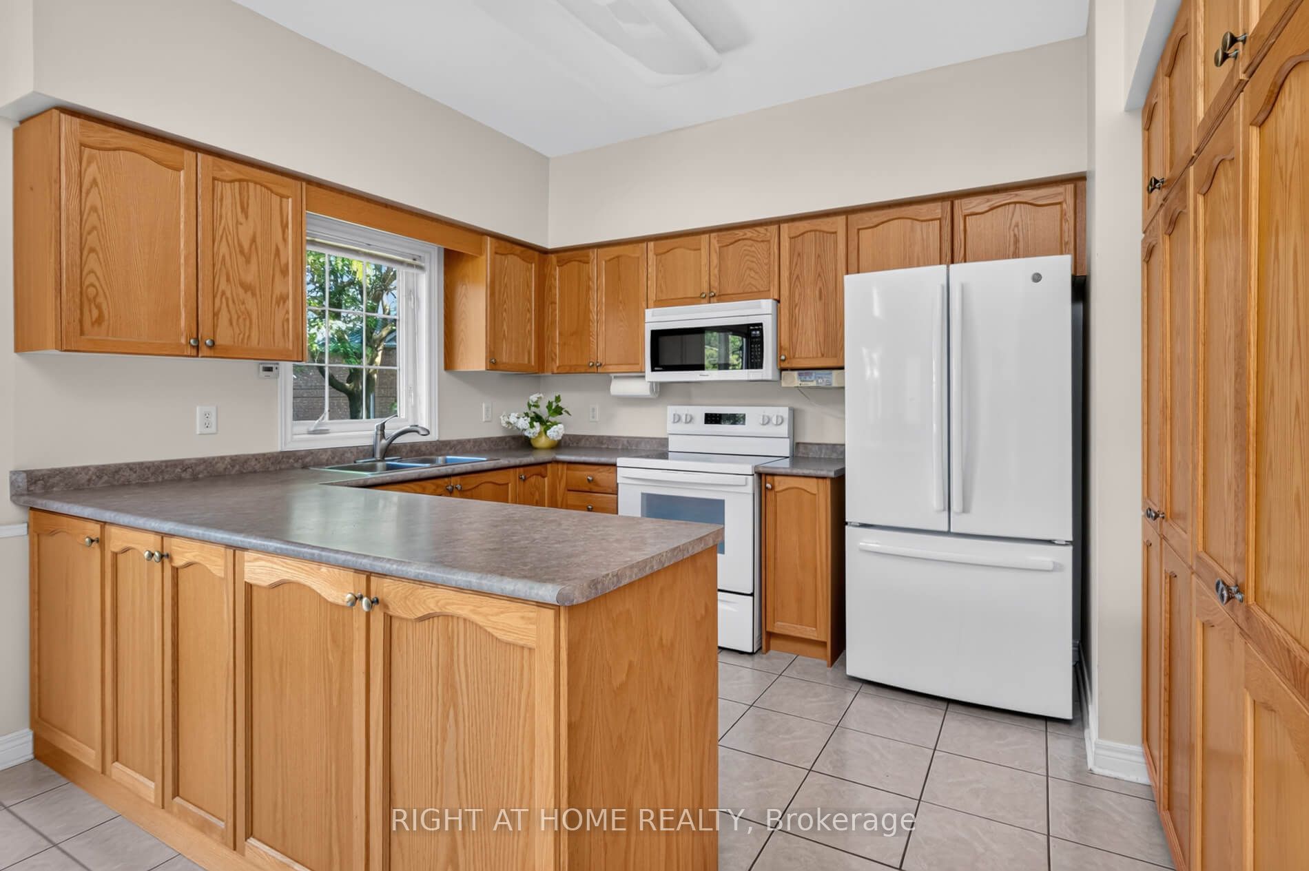 5 Orchard Park Gate Property Photo 16