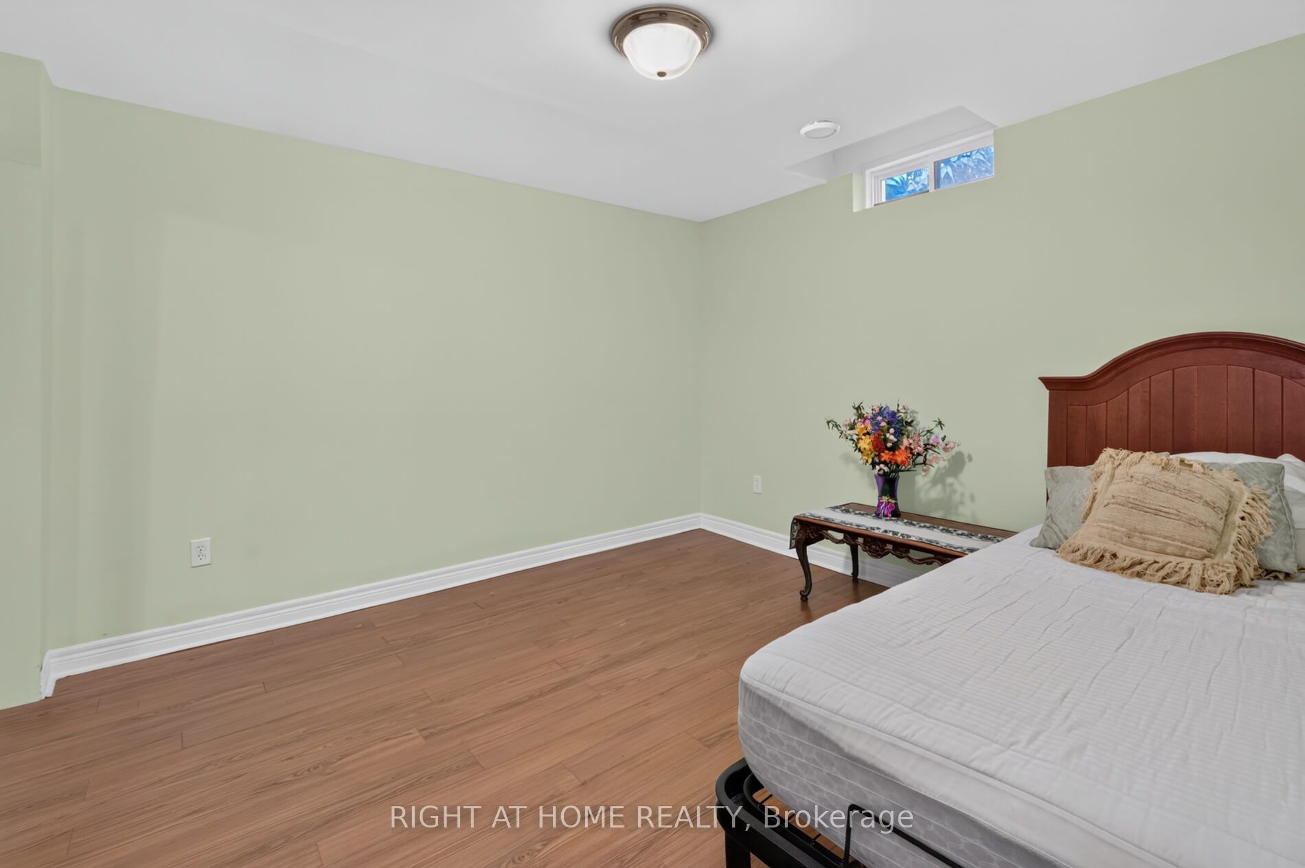 5 Orchard Park Gate Property Photo 27