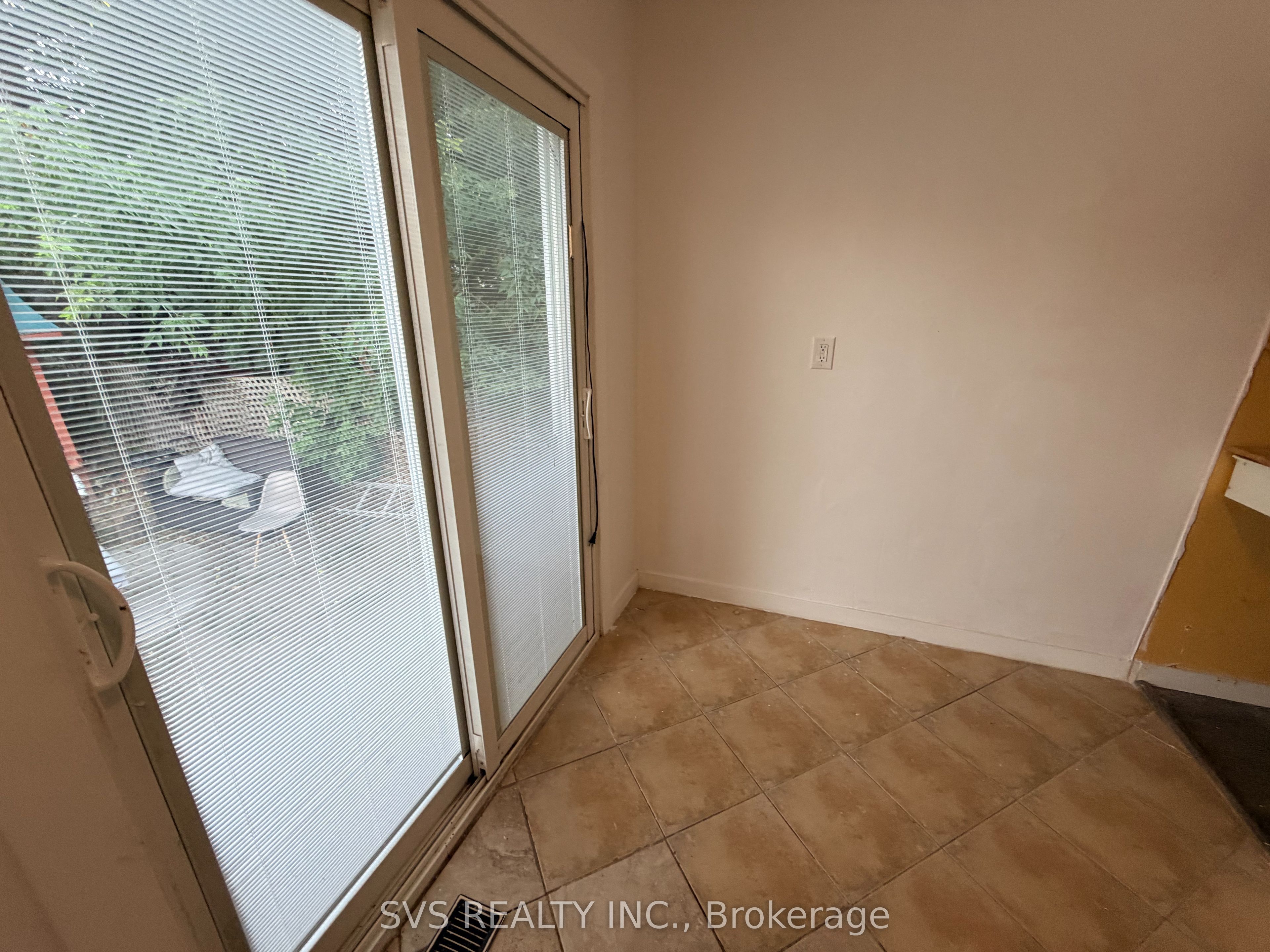 45 Craydon Avenue Main Property Photo 8