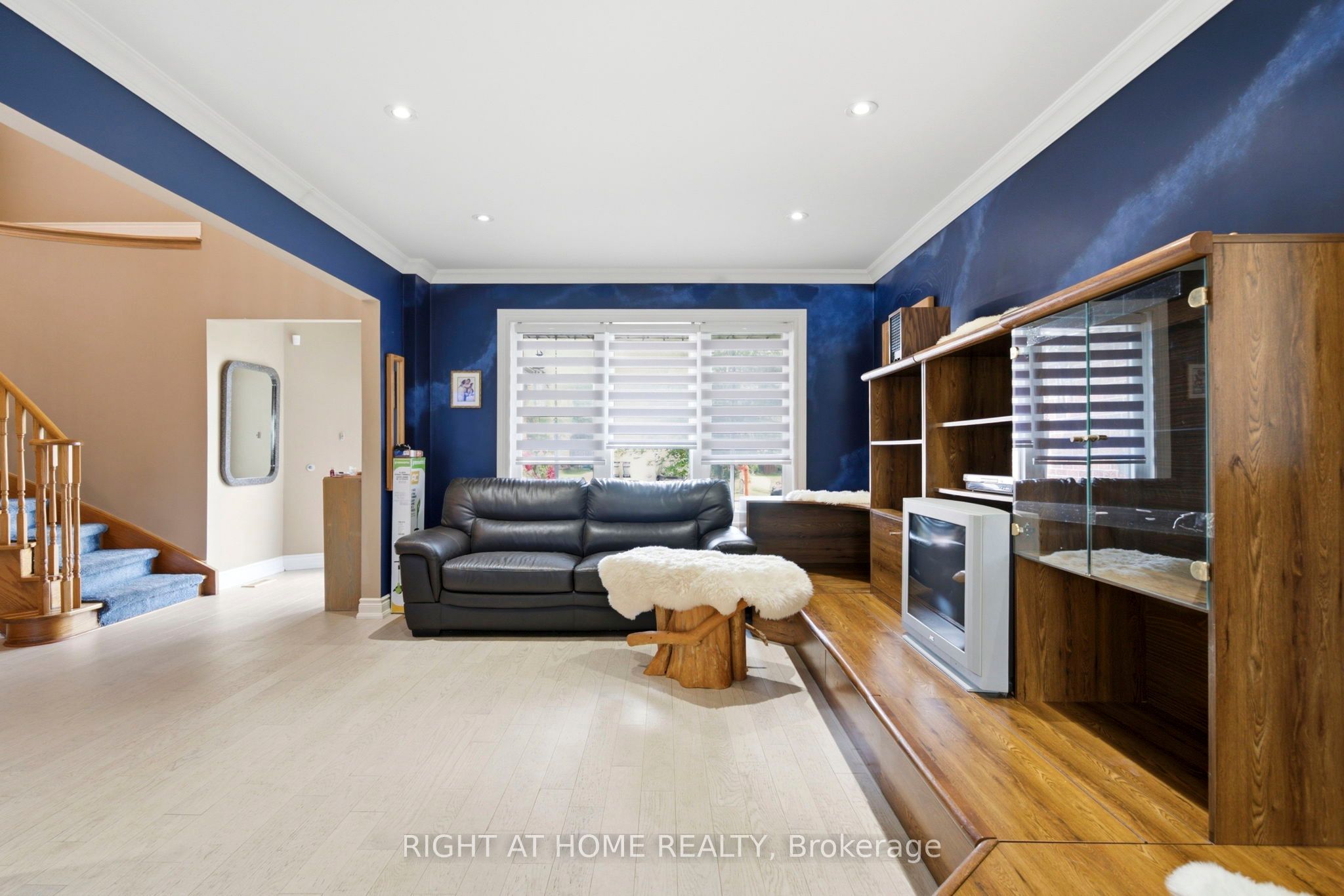 7 Polygon Court Property Photo 5