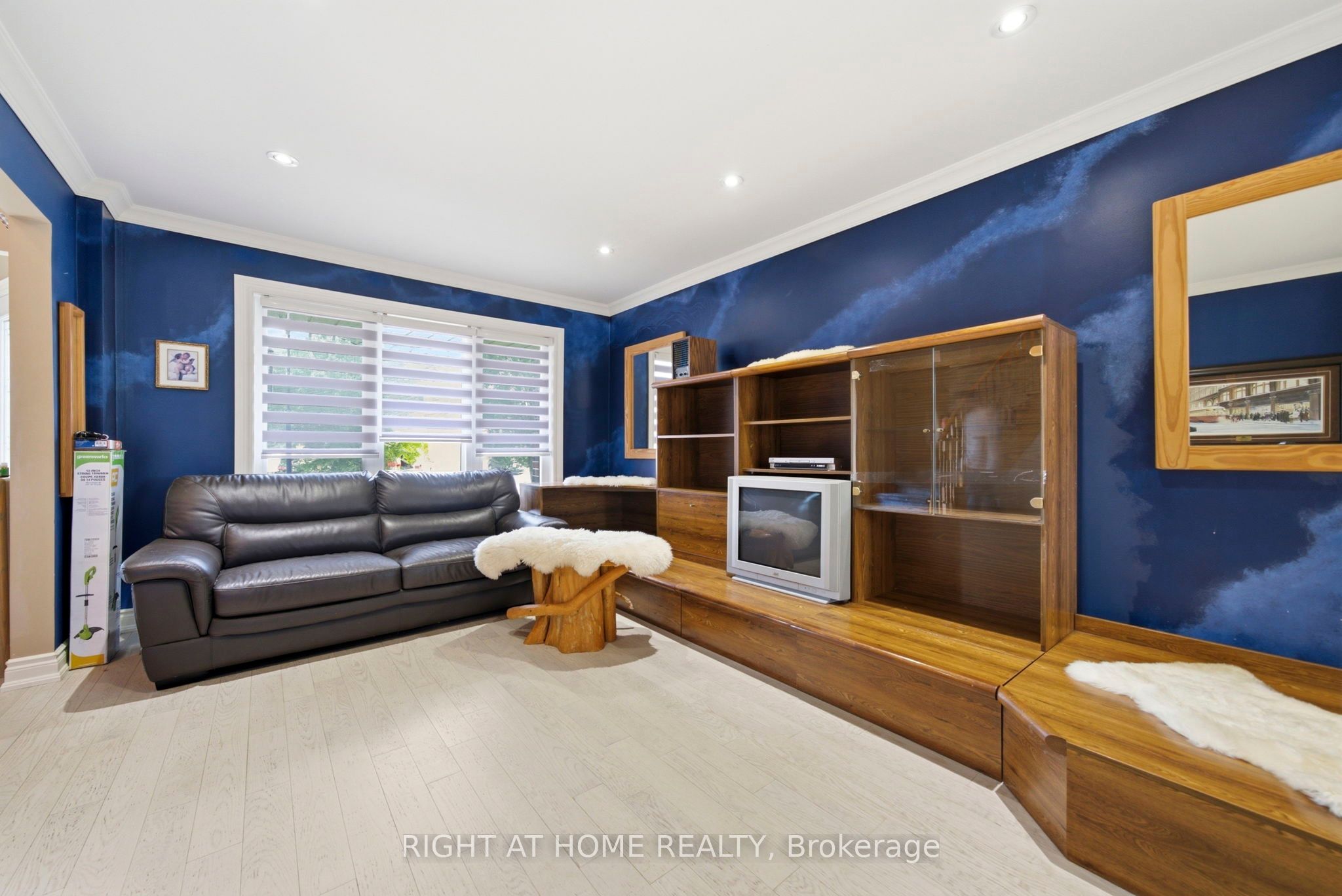 7 Polygon Court Property Photo 9