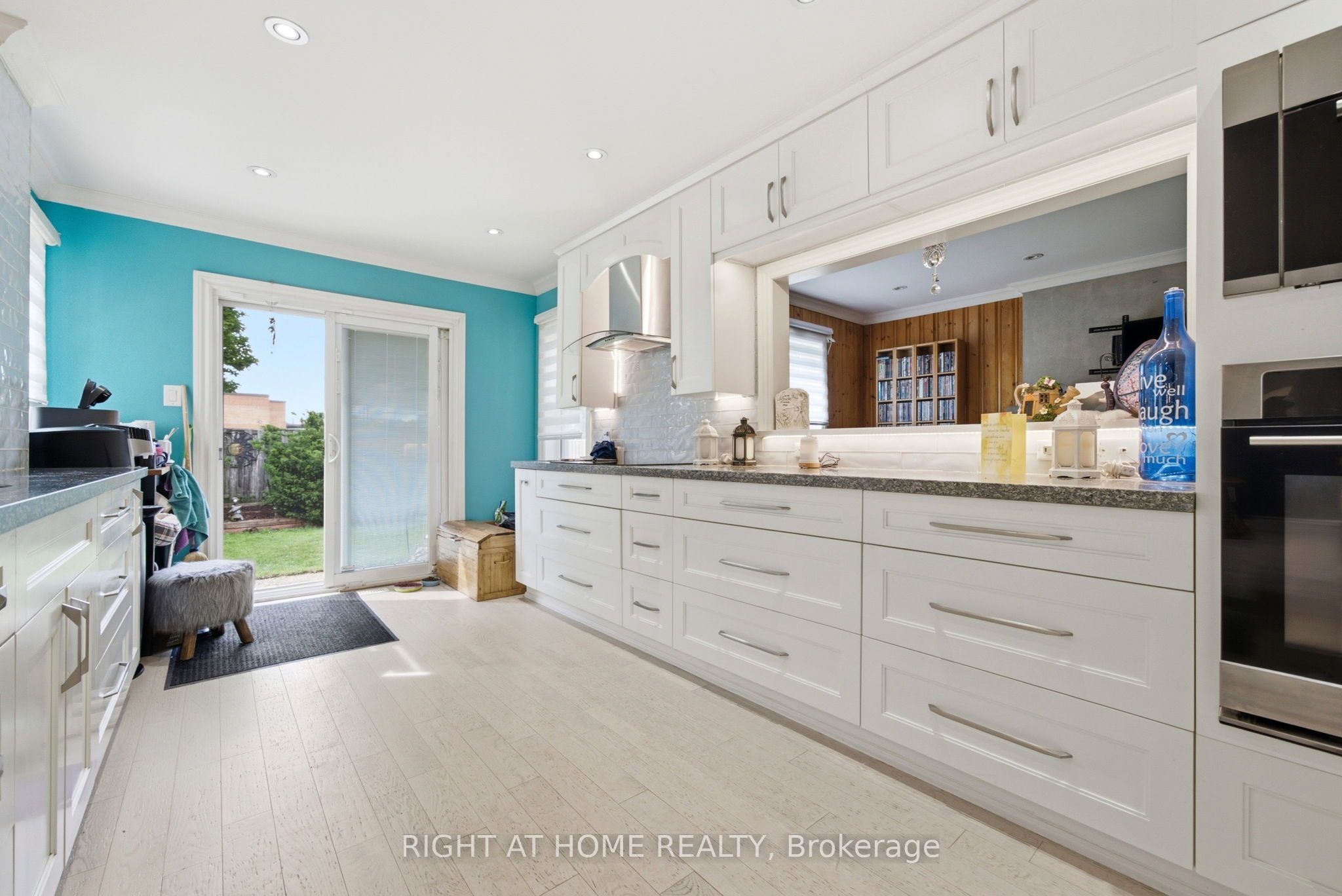 7 Polygon Court Property Photo 11