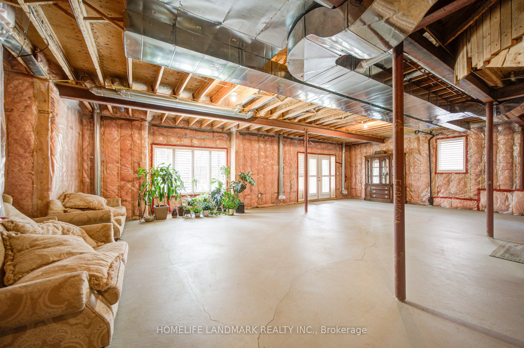 2323 Awenda Drive Property Photo 45