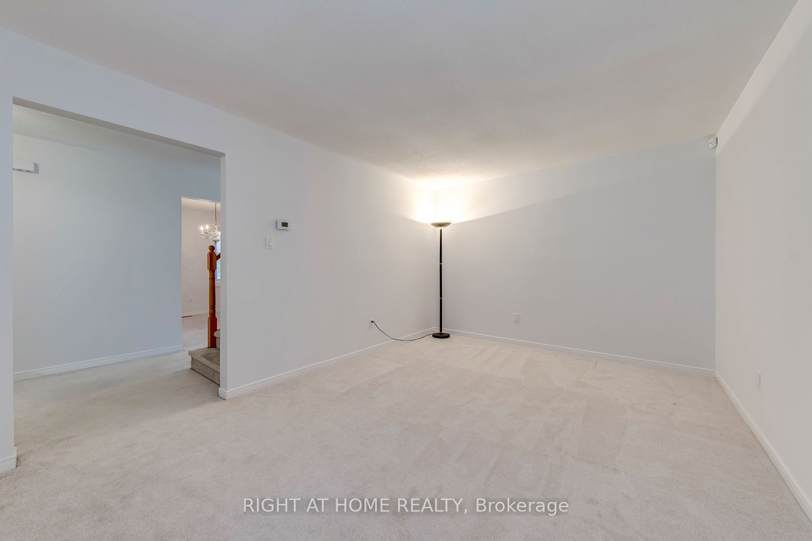 17 Nickel Crescent Property Photo 8