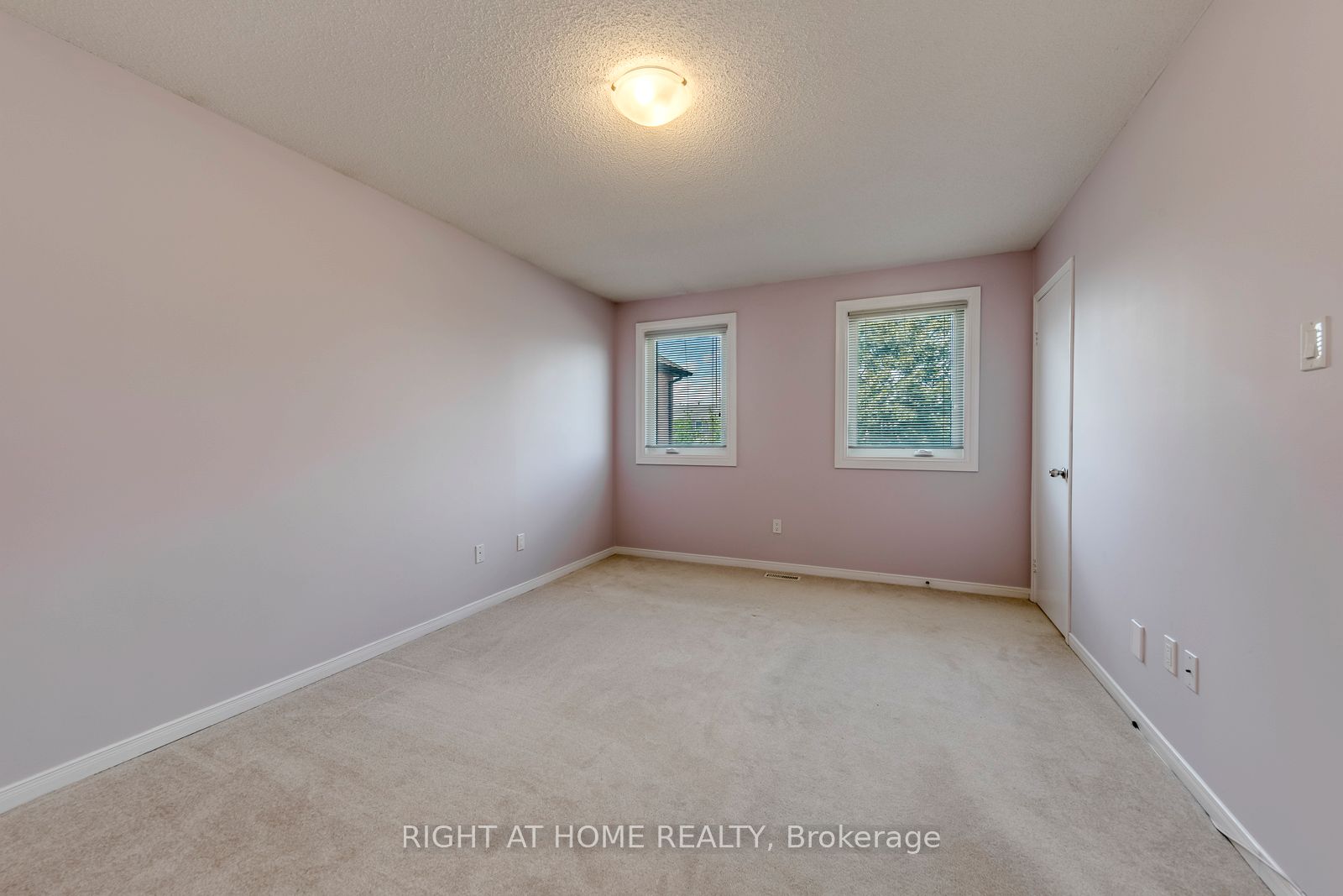 17 Nickel Crescent Property Photo 23