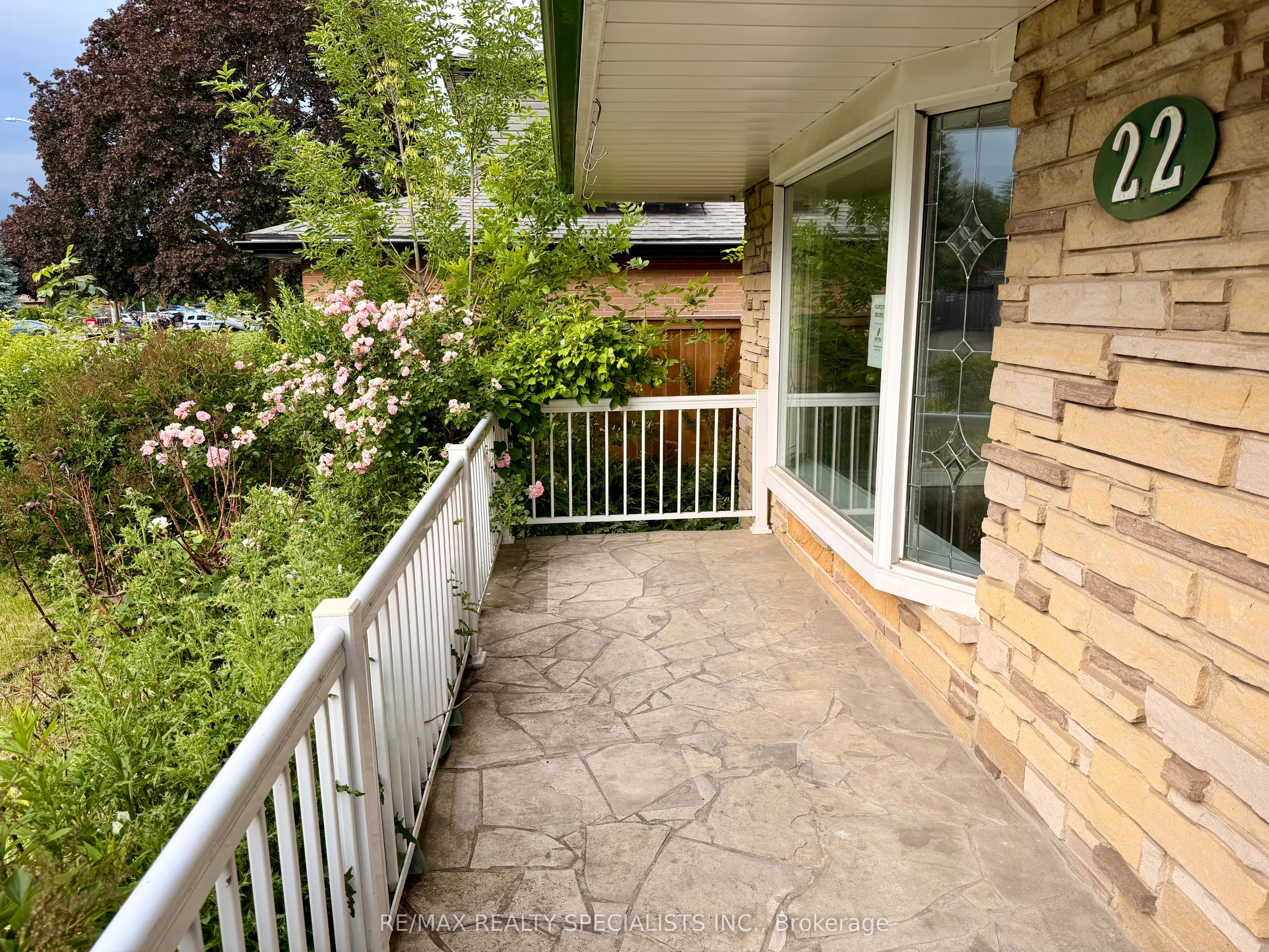 22 Beechwood Crescent Property Photo 3