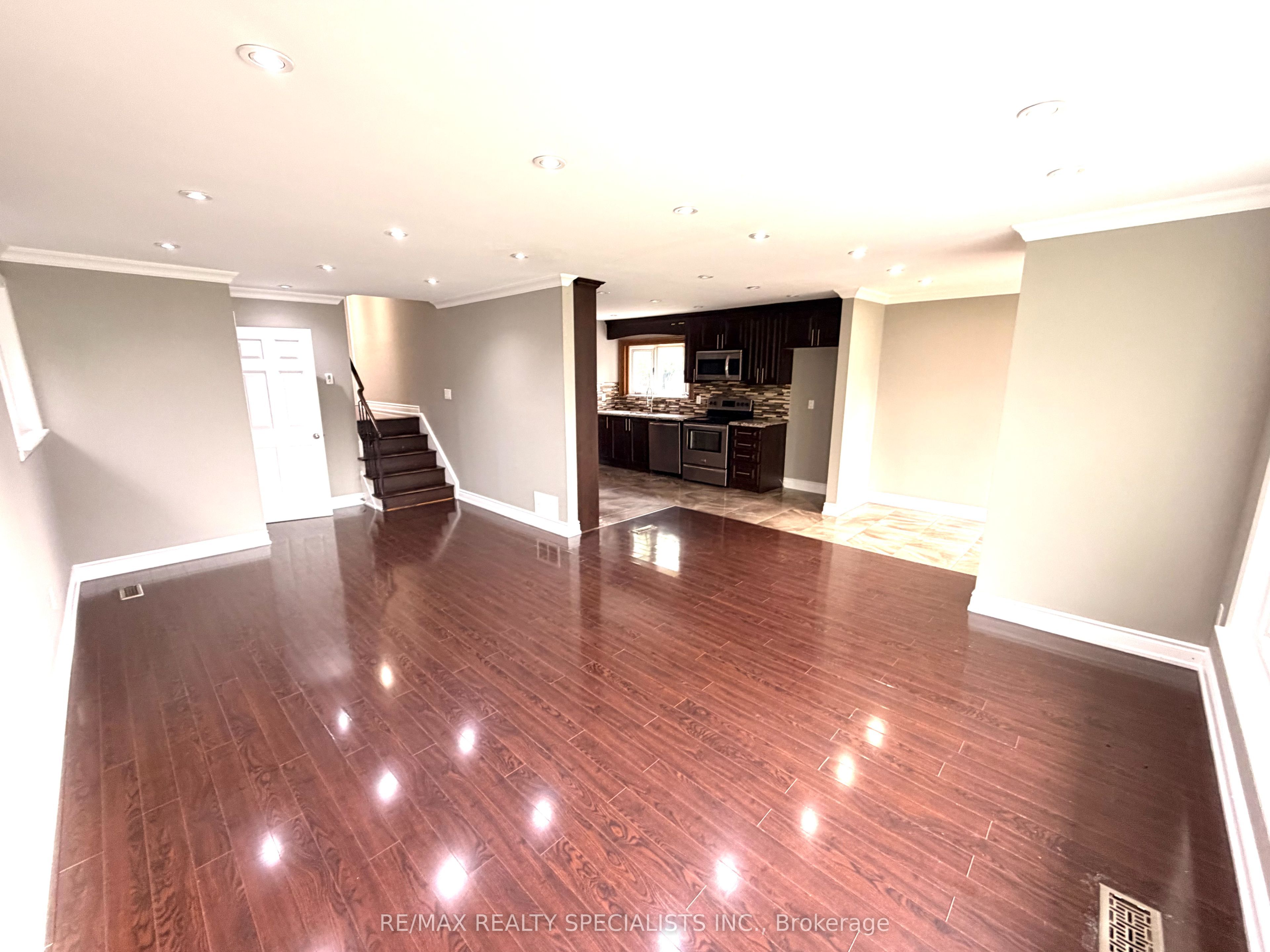 22 Beechwood Crescent Property Photo 6