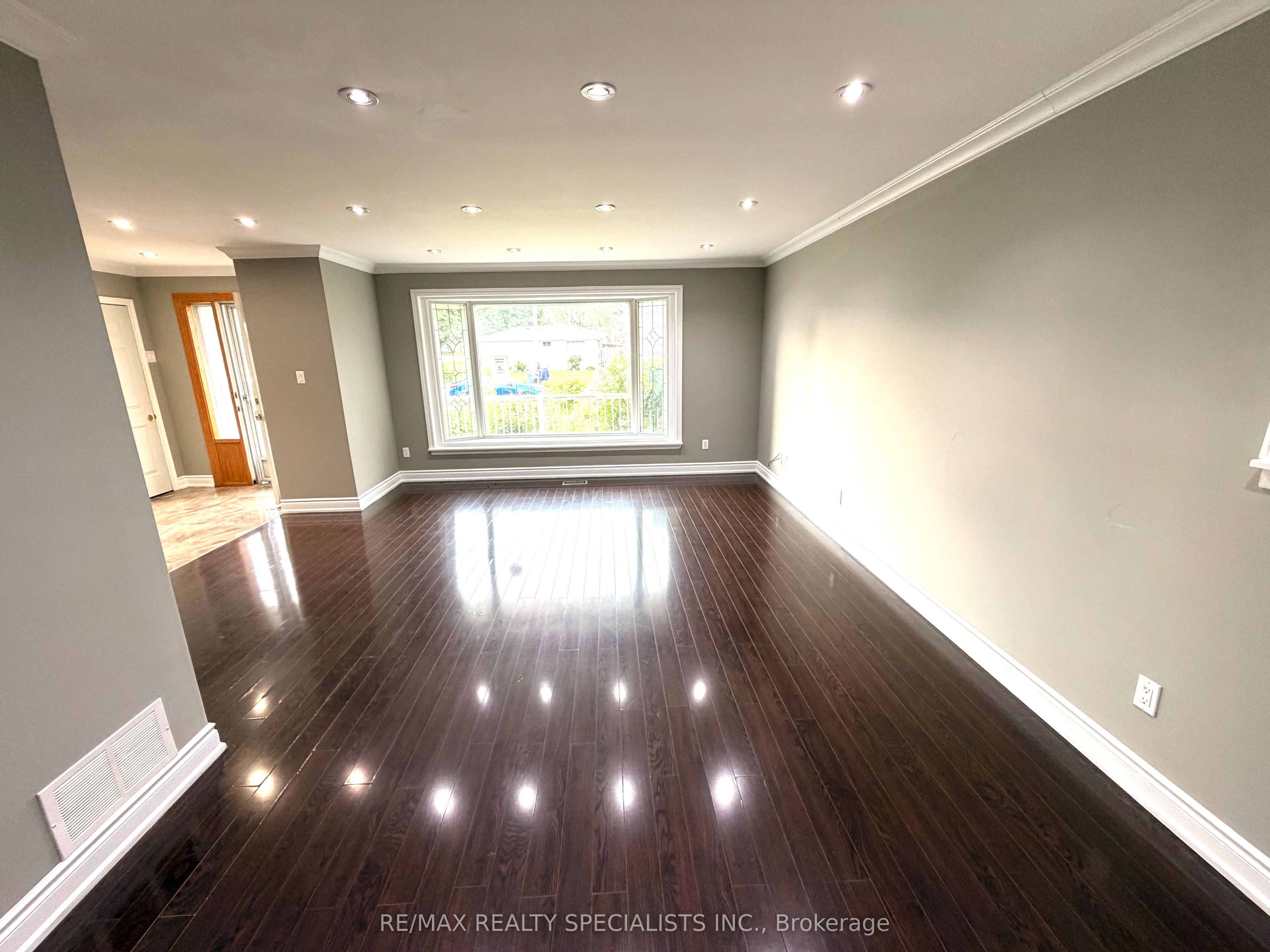 22 Beechwood Crescent Property Photo 9