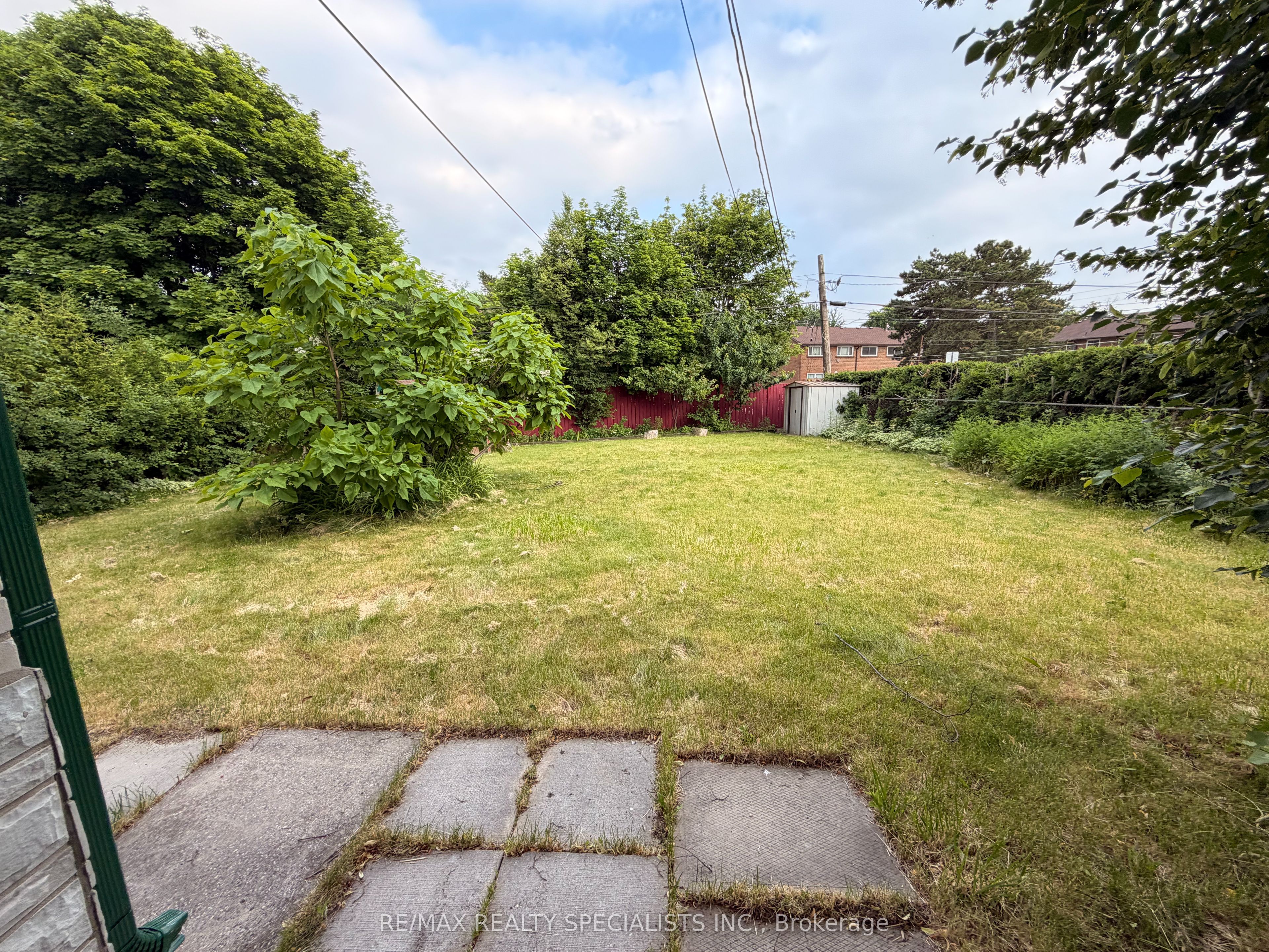 22 Beechwood Crescent Property Photo 20