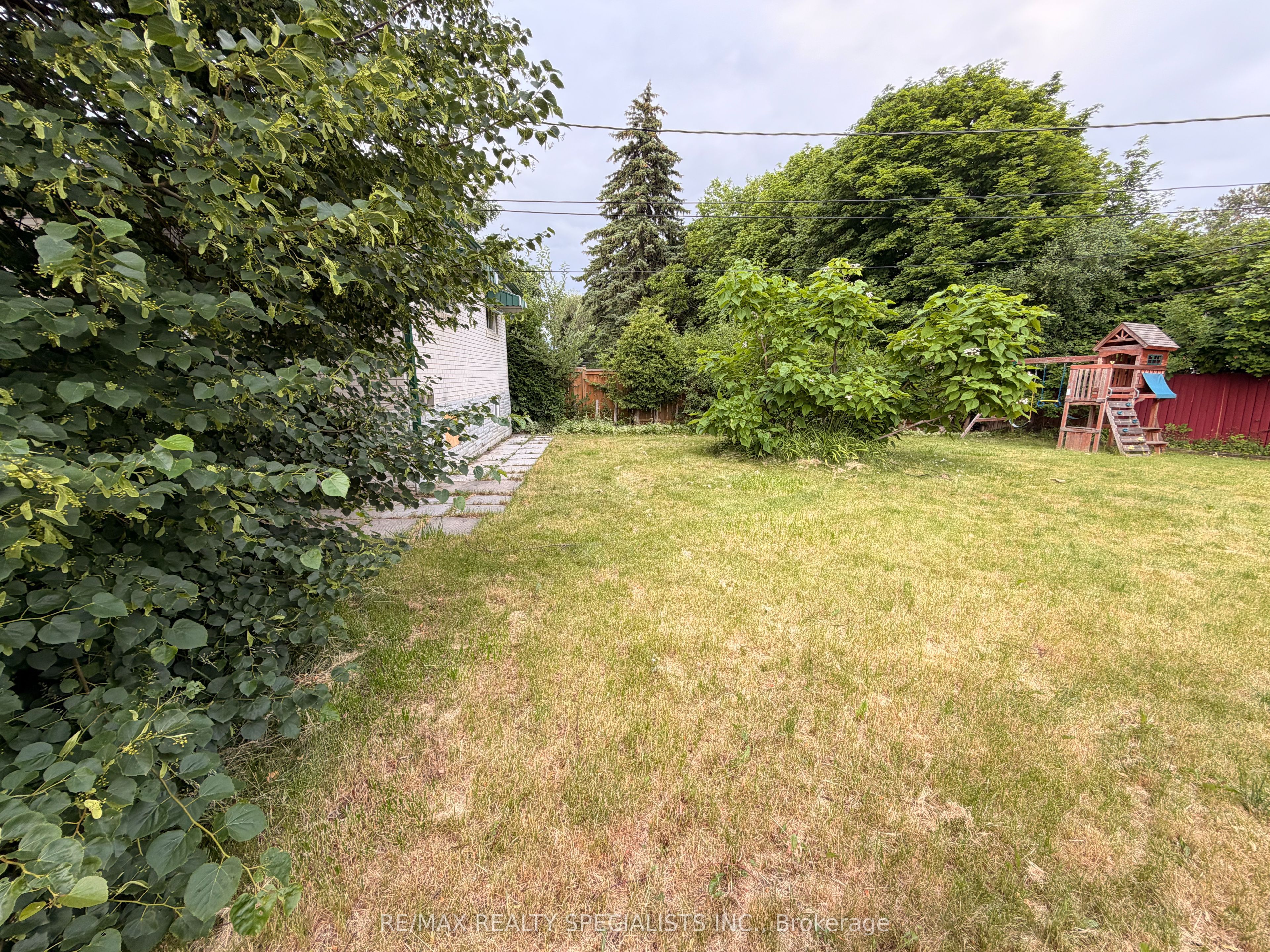 22 Beechwood Crescent Property Photo 22