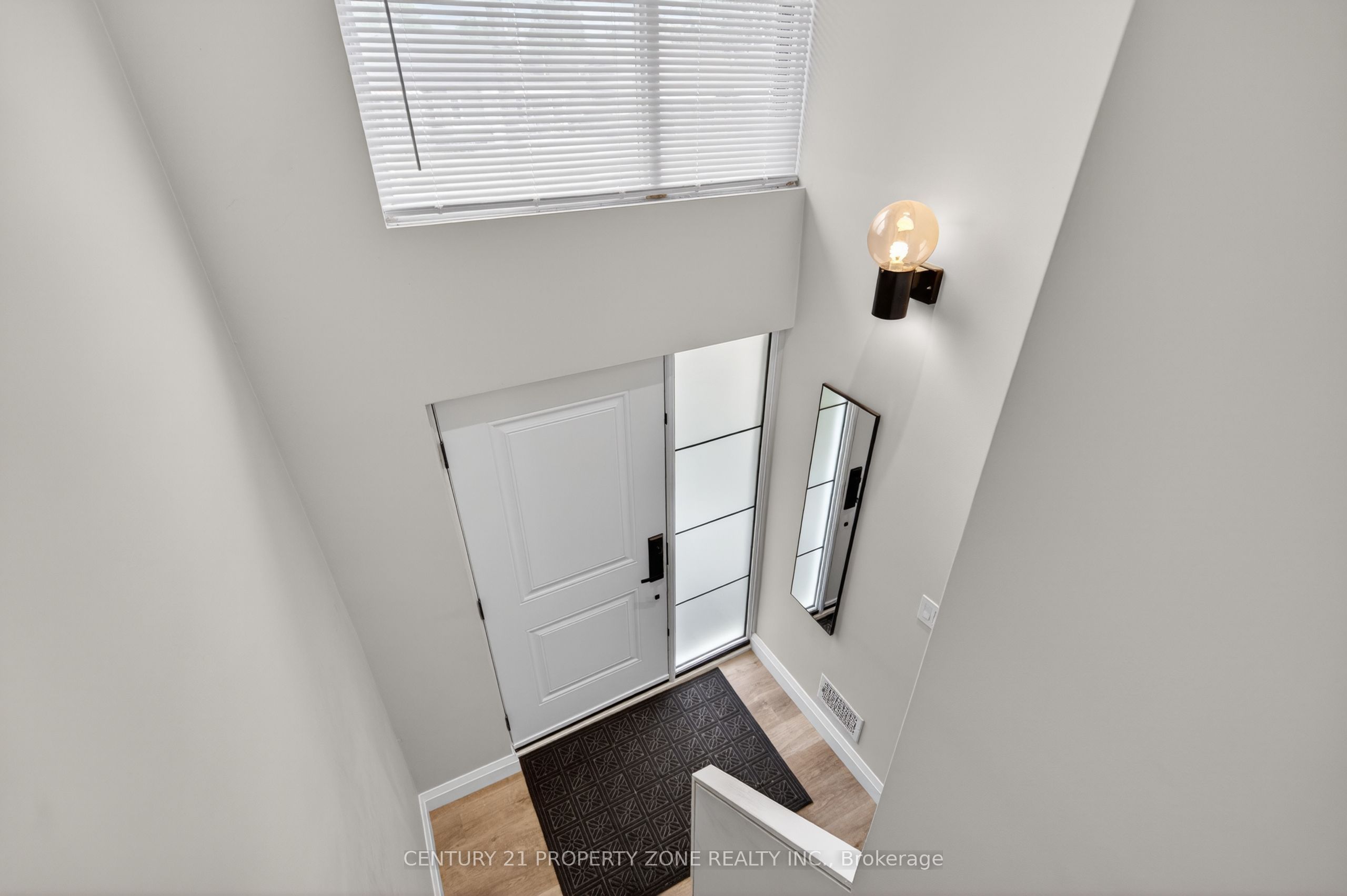 121 Saint Lucie Drive Property Photo 13