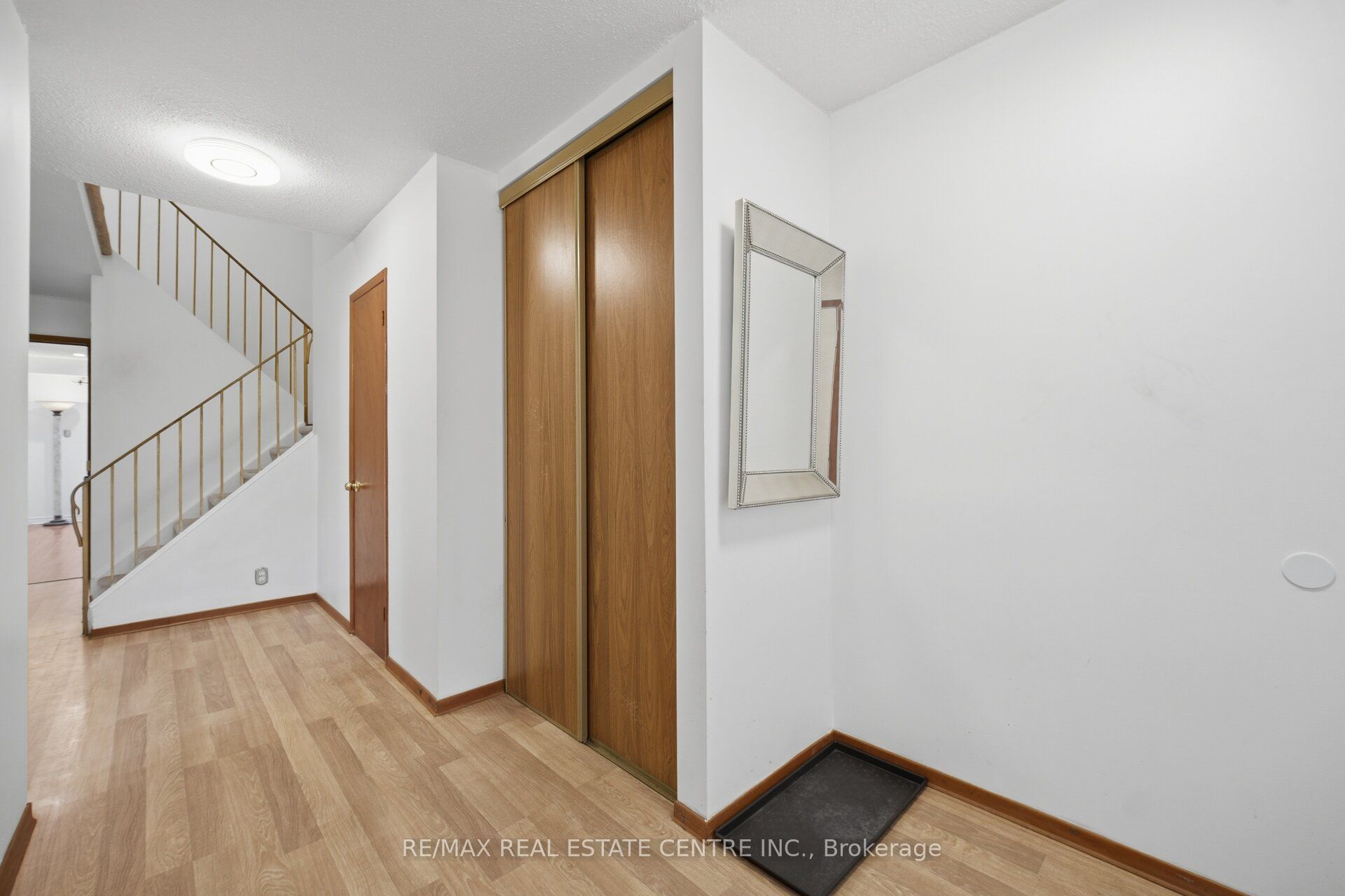 32 Dafoe Crescent Property Photo 7
