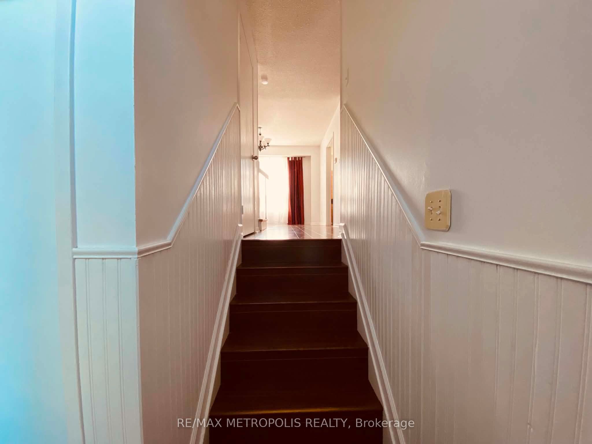 85 Elmvale Avenue Property Photo 13