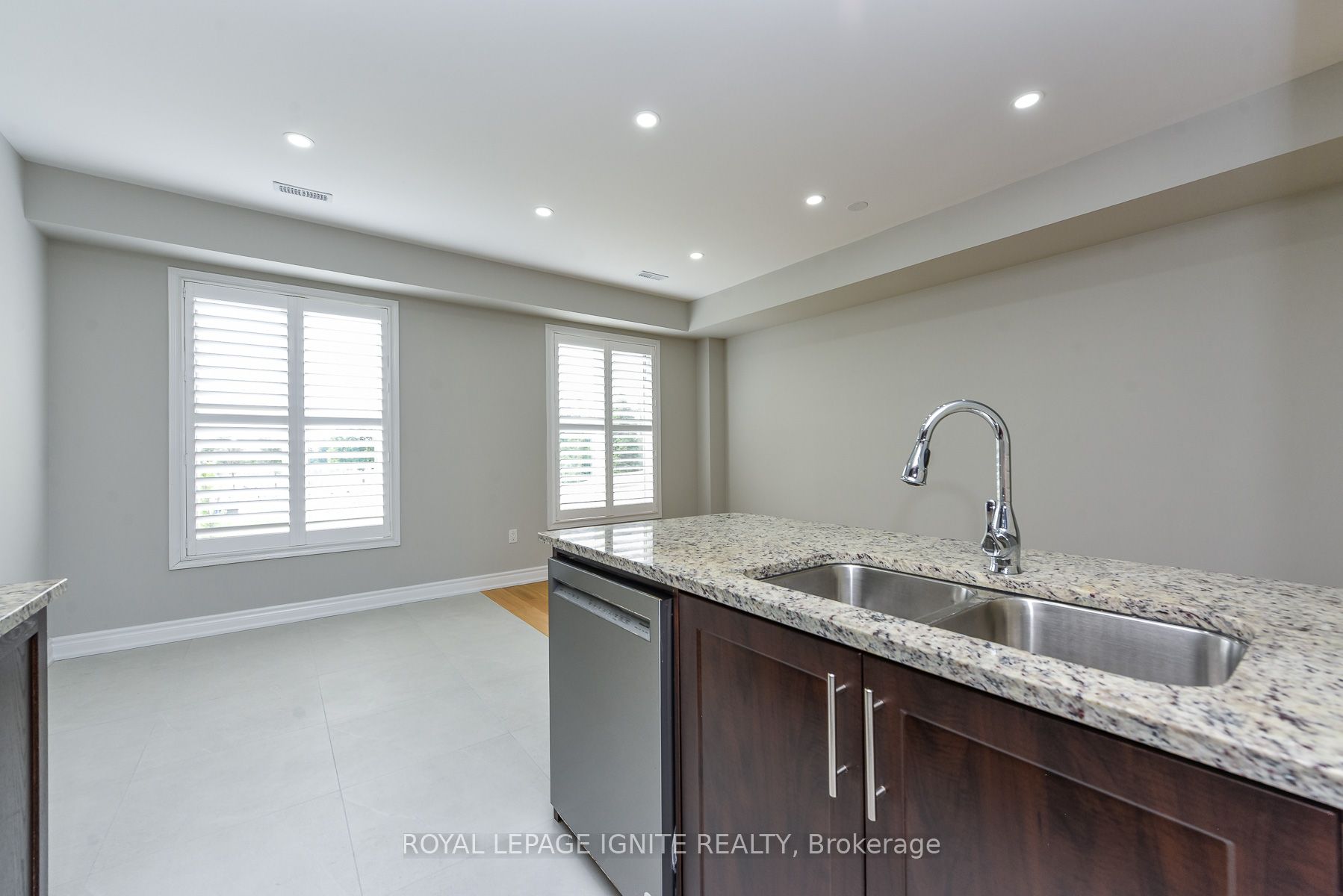 52 Harpreet Circle Property Photo 24