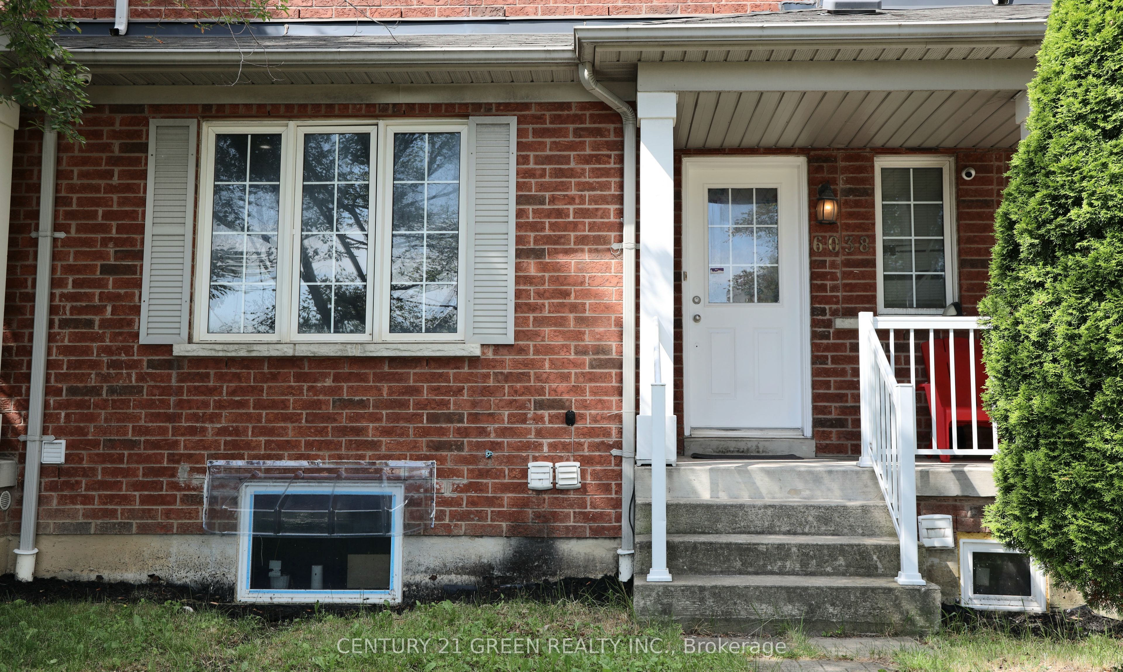 6038 Silken Laumann Way Property Photo 2