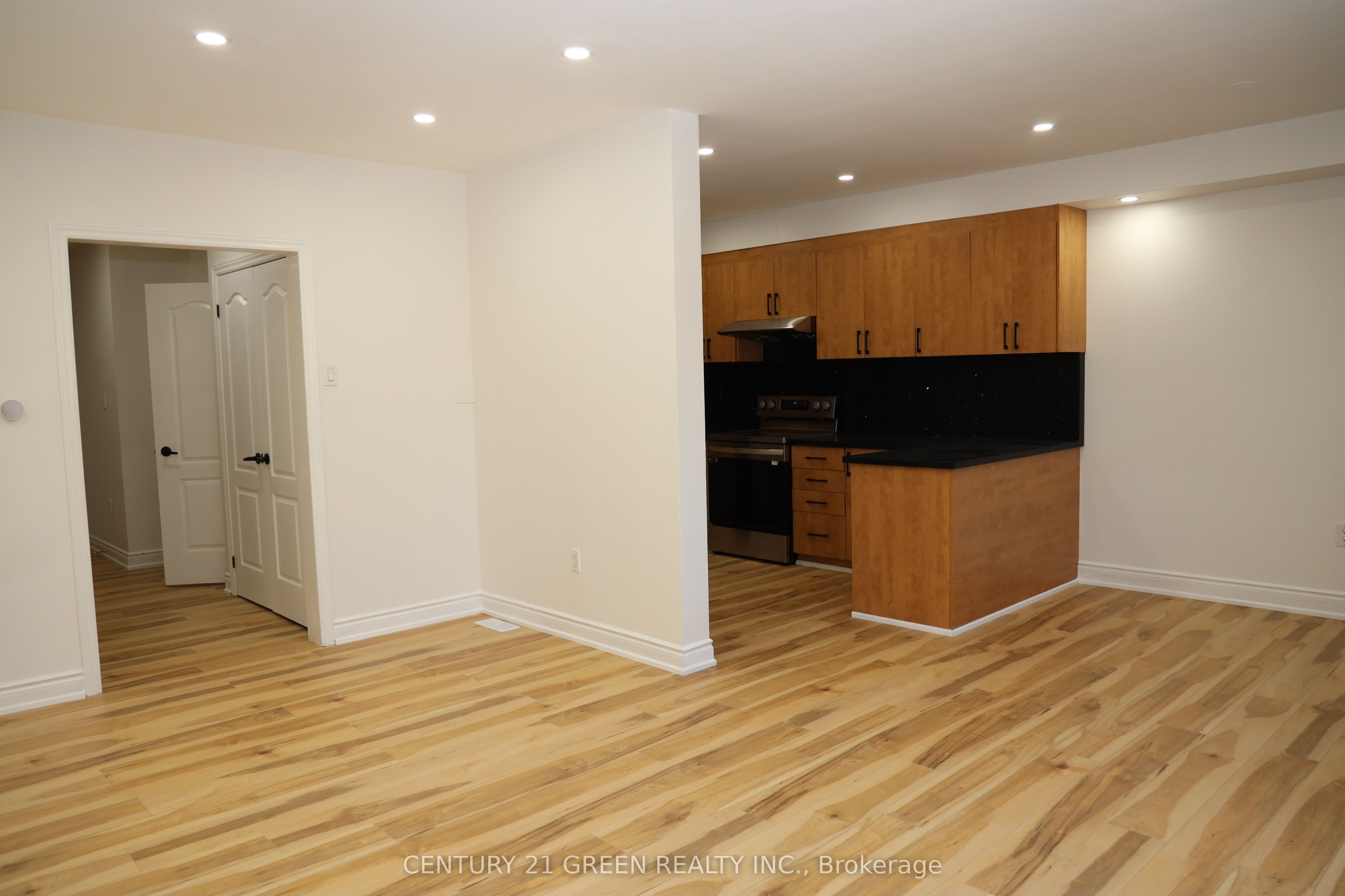 6038 Silken Laumann Way Property Photo 7