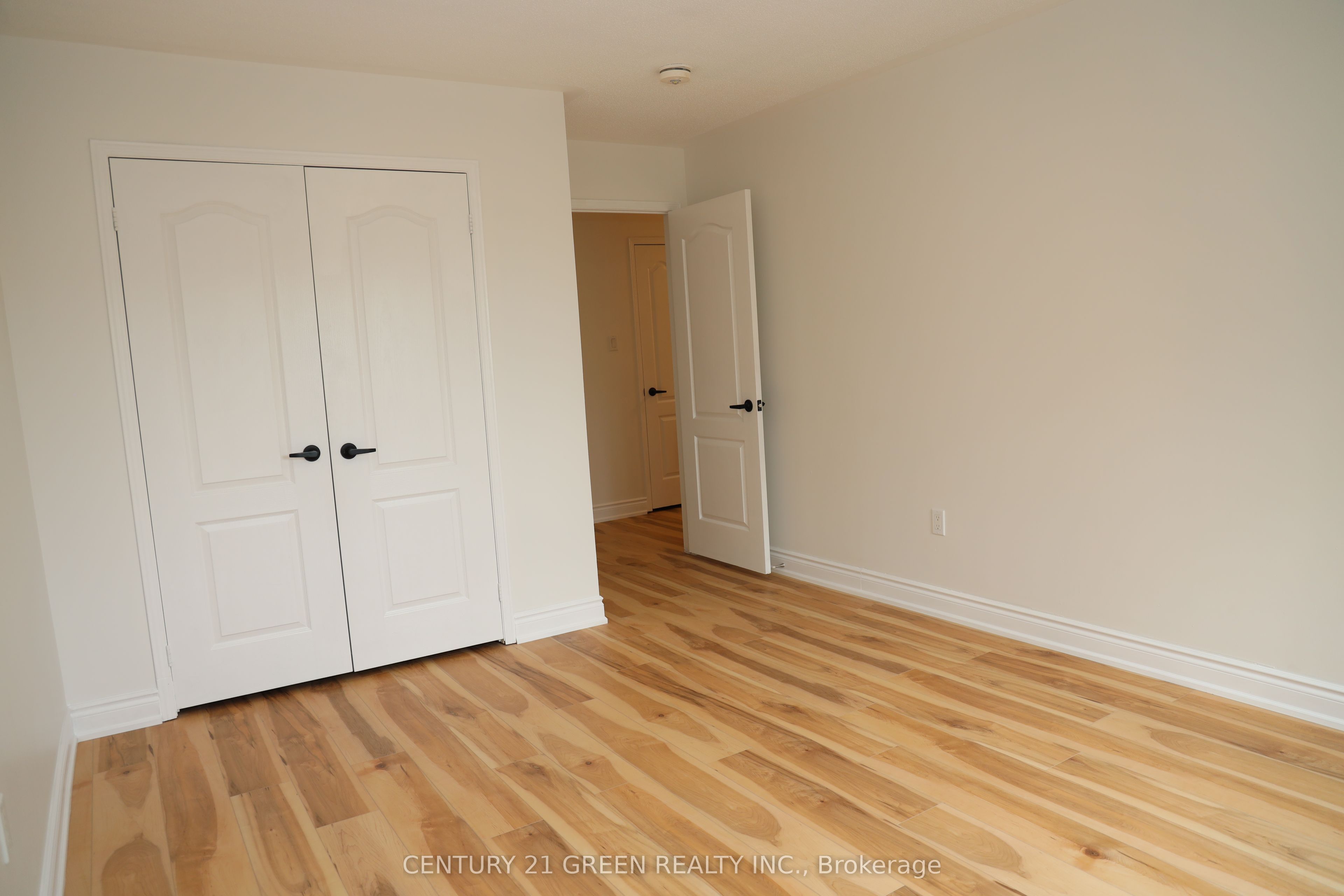 6038 Silken Laumann Way Property Photo 18