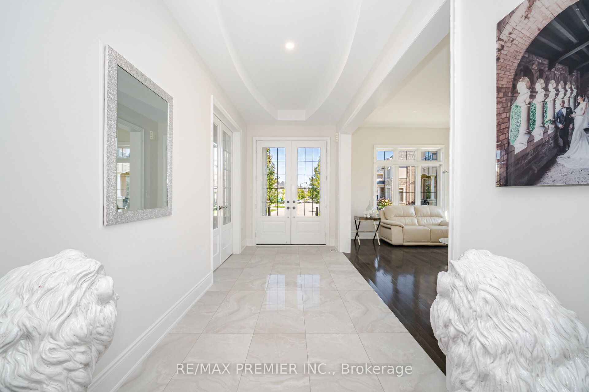 18 Erintown Crescent Property Photo 6