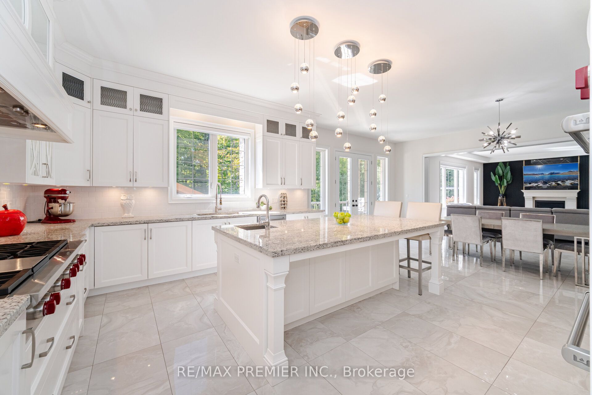 18 Erintown Crescent Property Photo 14